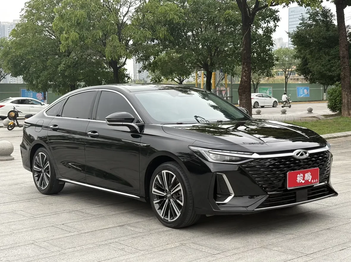 Chery Arrizo 8