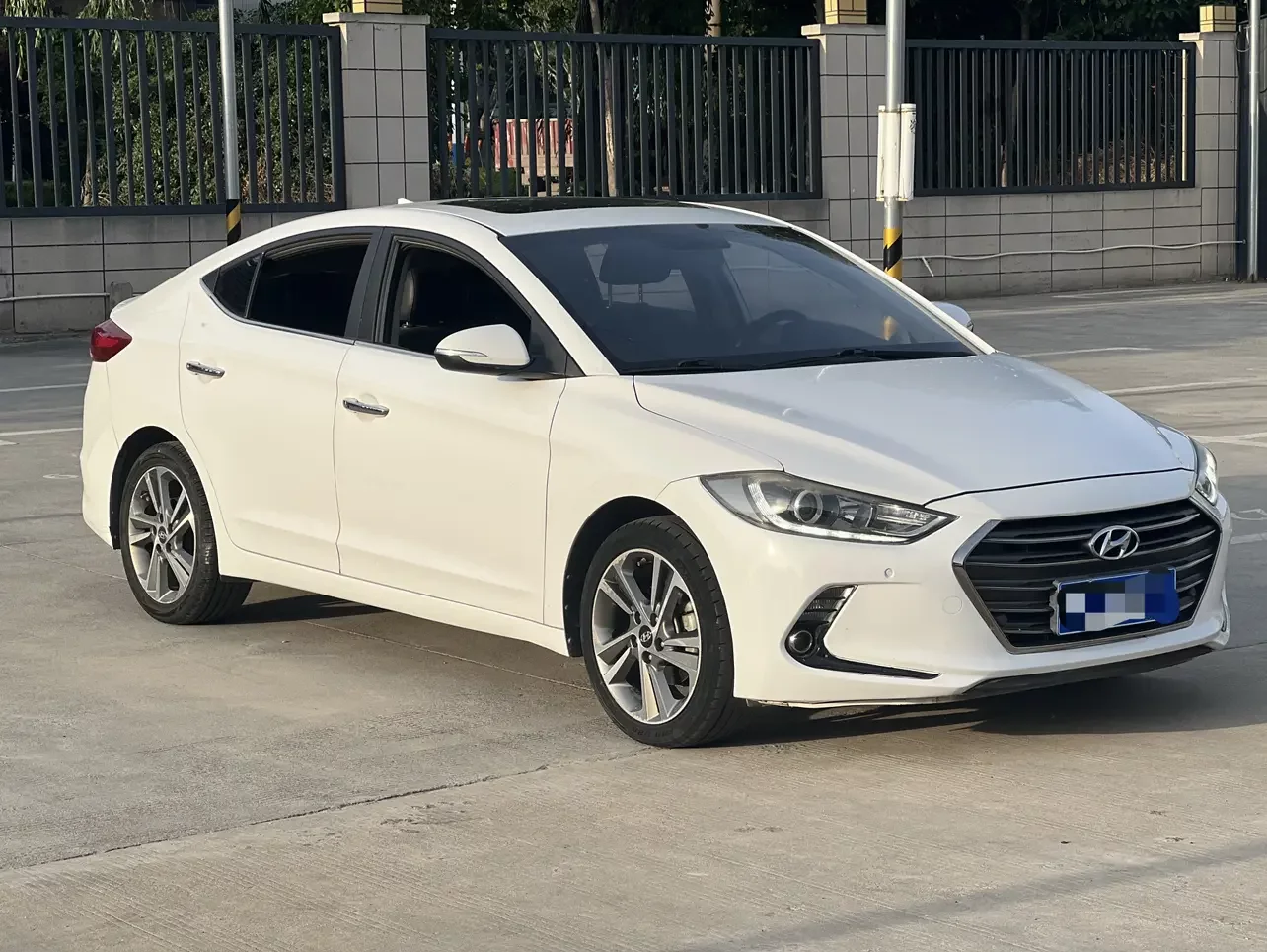 Hyundai lead
