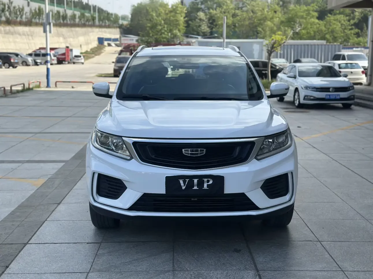 Geely Vision X6