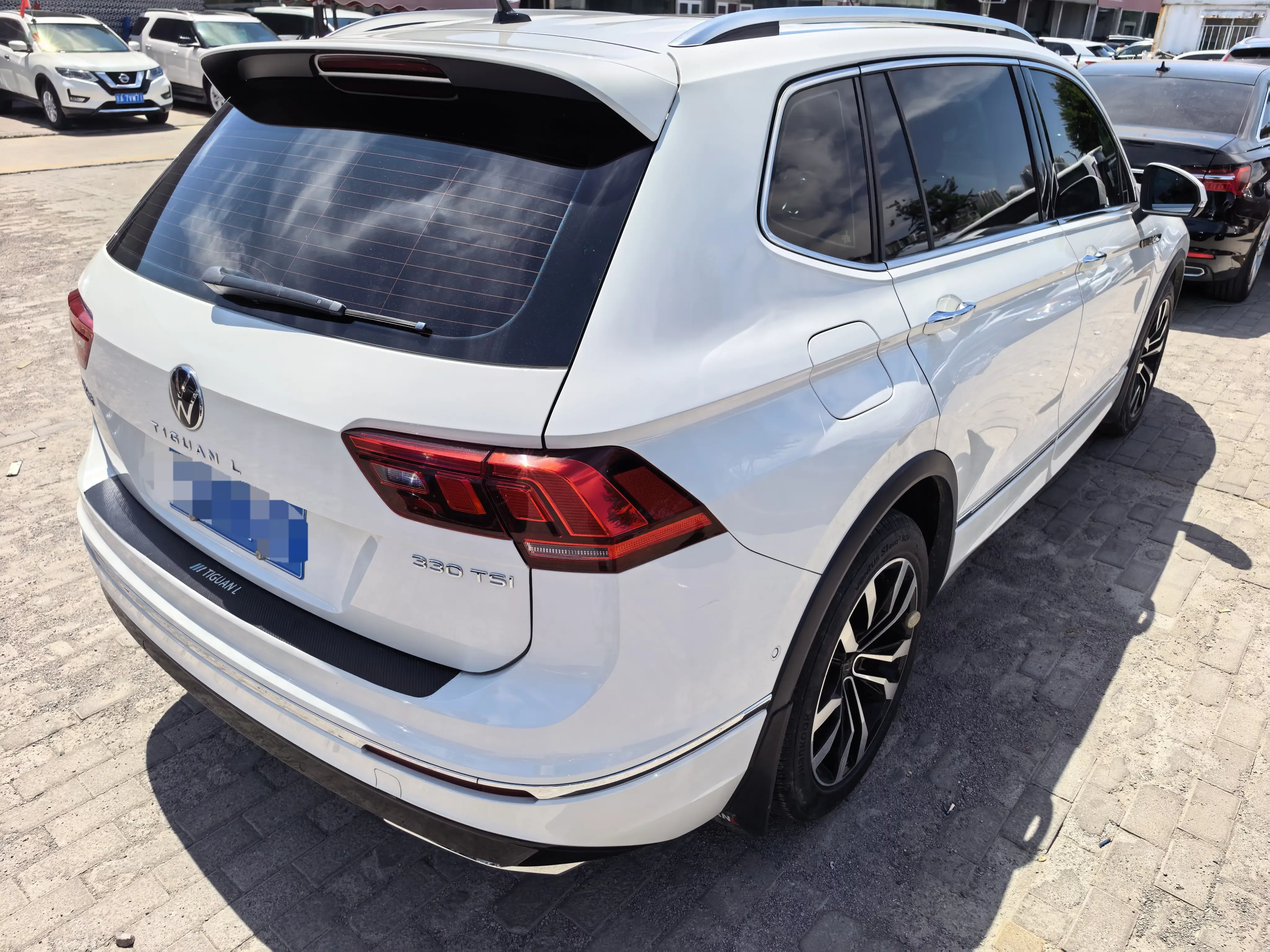 Volkswagen Tiguan L
