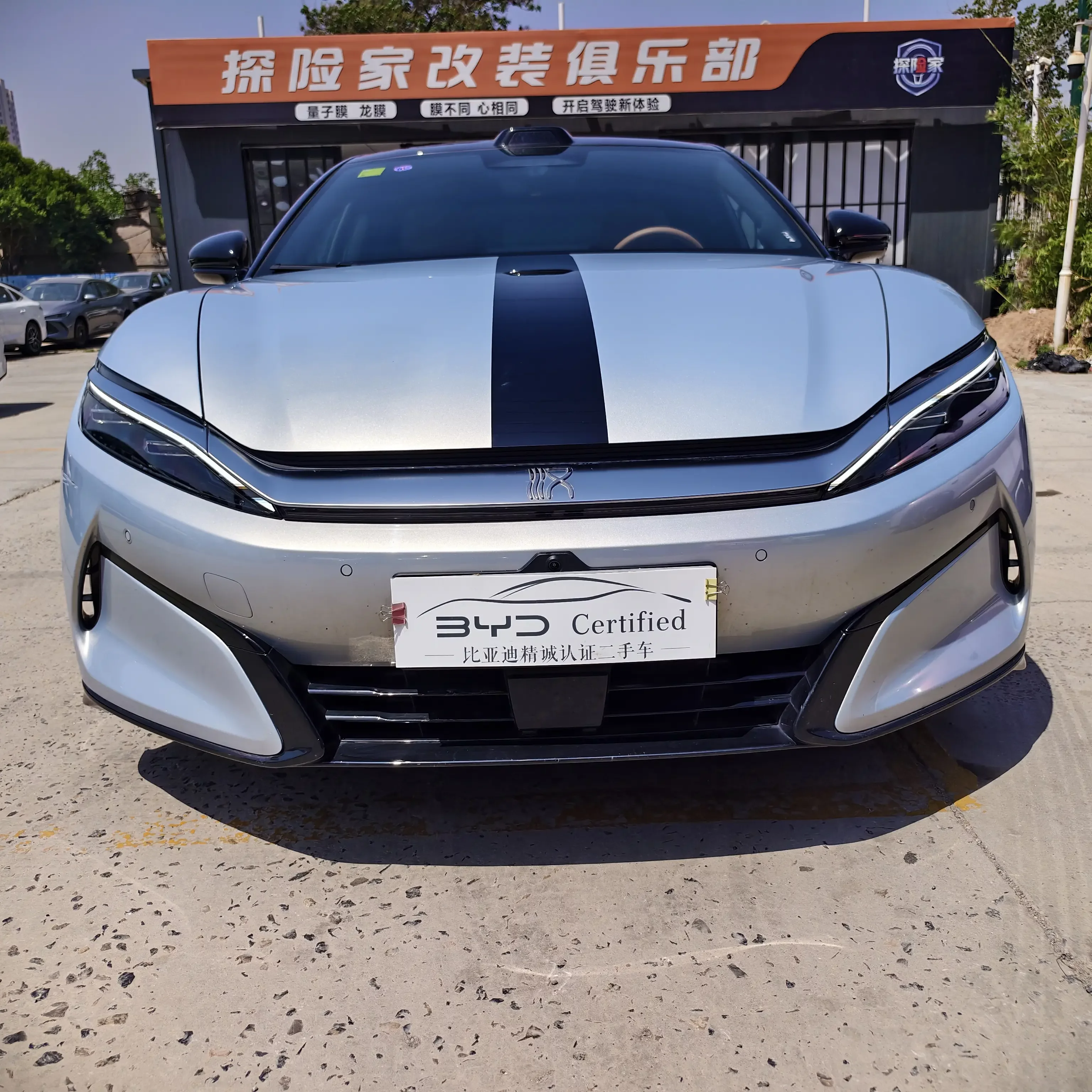 BYD Han L EV