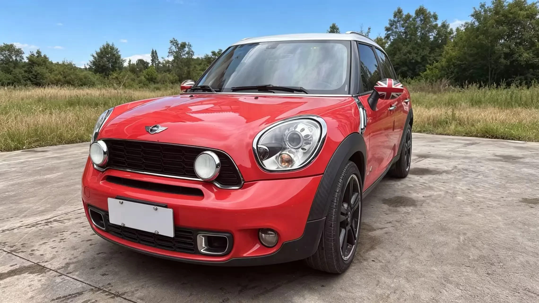 MINI COUNTRYMAN