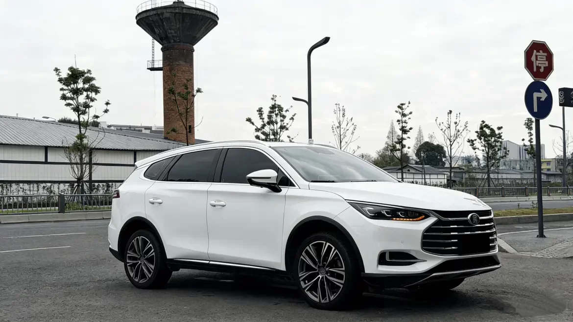 BYD Tang