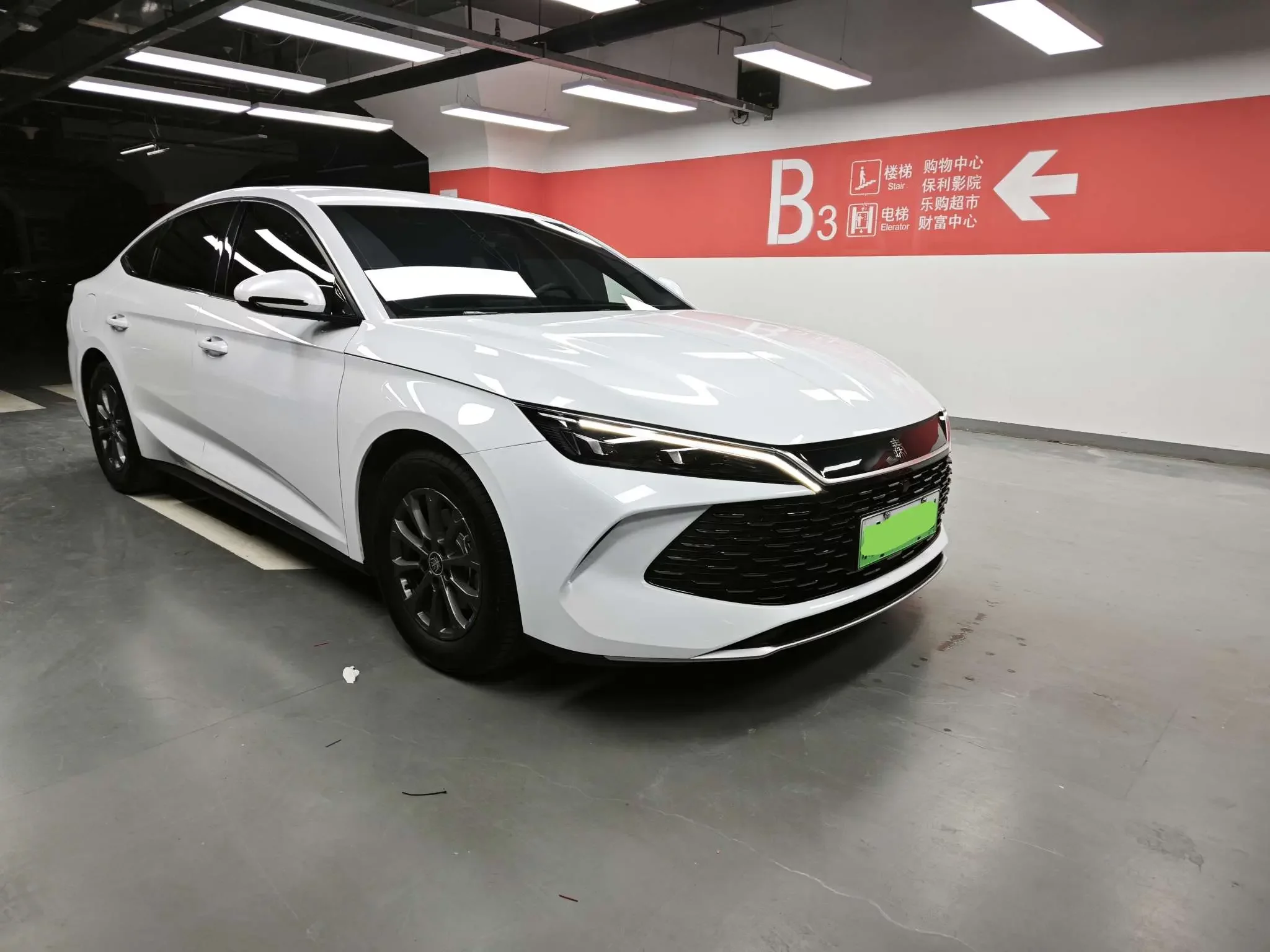 BYD Qin L DM