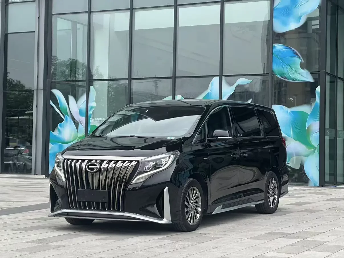 GAC Trumpchi M8