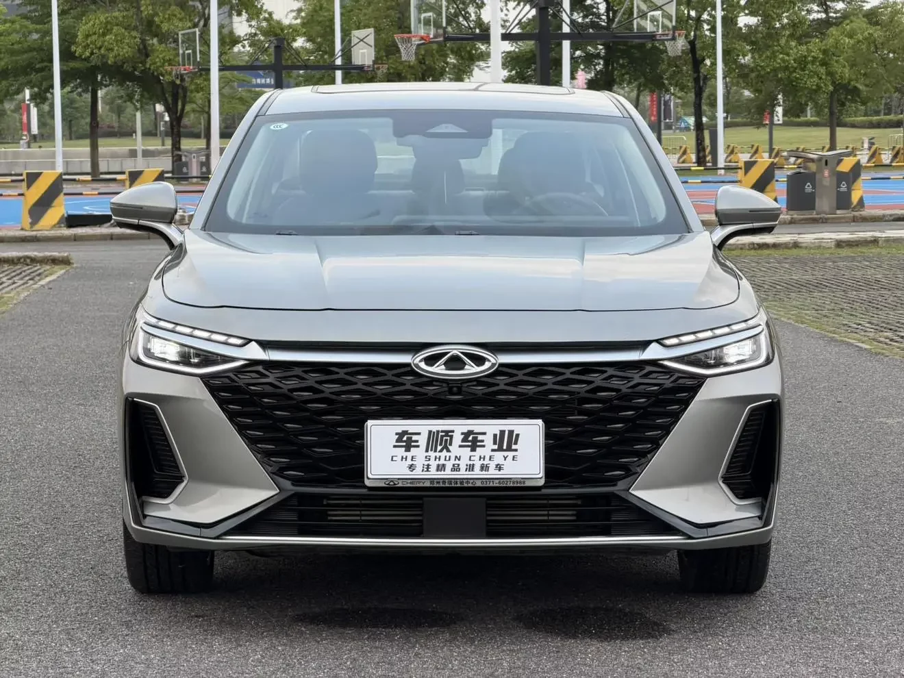 Chery Arrizo 8