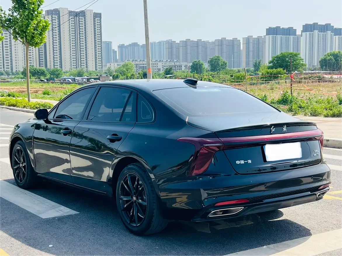 Hongqi H5