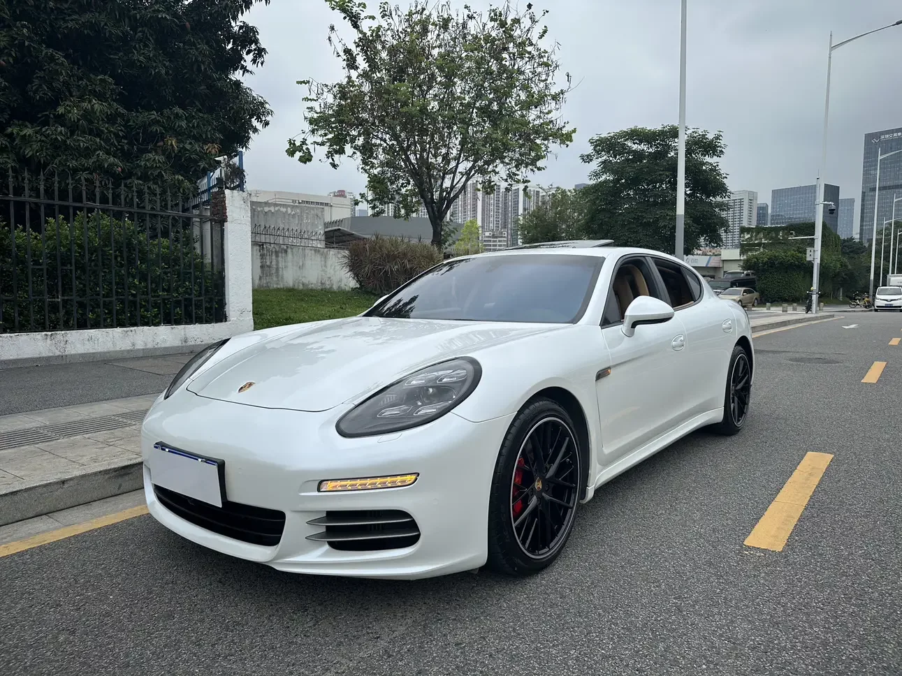 Porsche Panamera