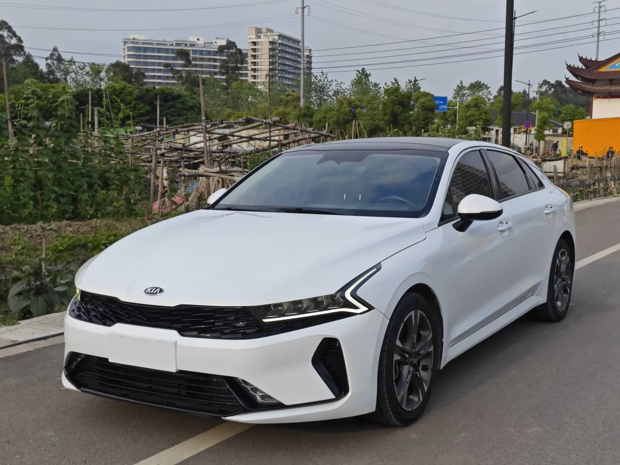 Kia K5