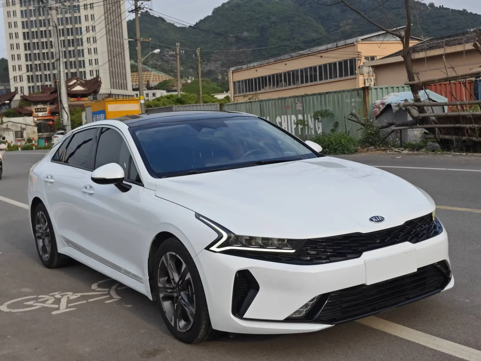 Kia K5