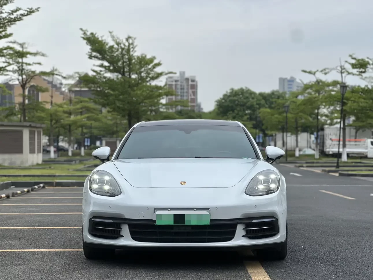 Porsche Panamera E-Hybrid