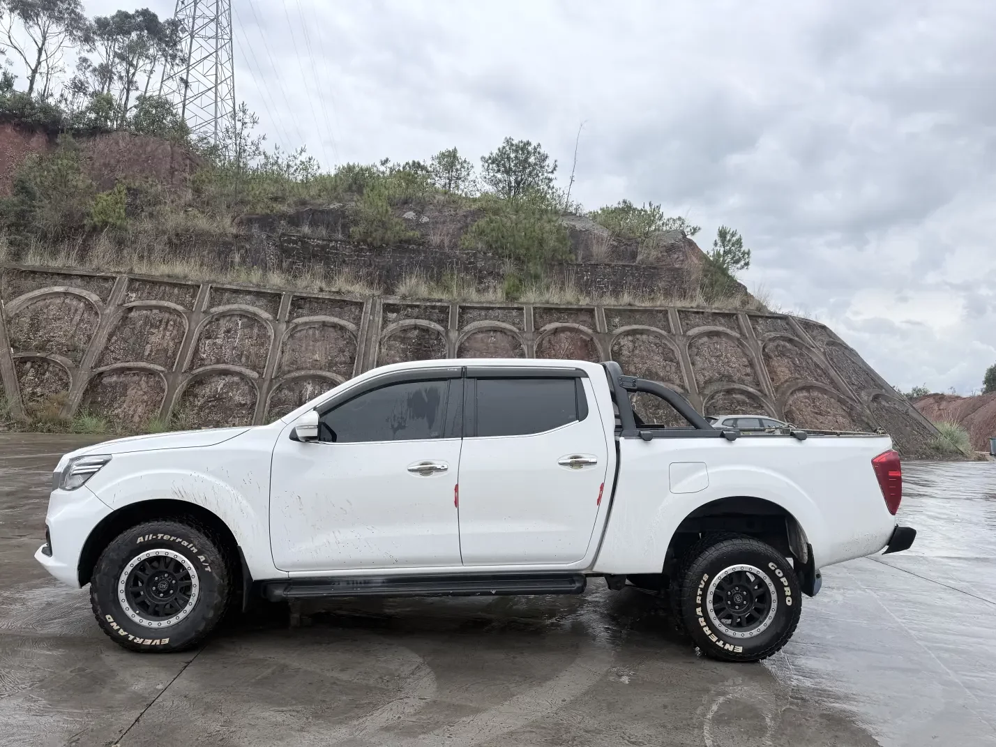 Dongfeng Ruiqi 6