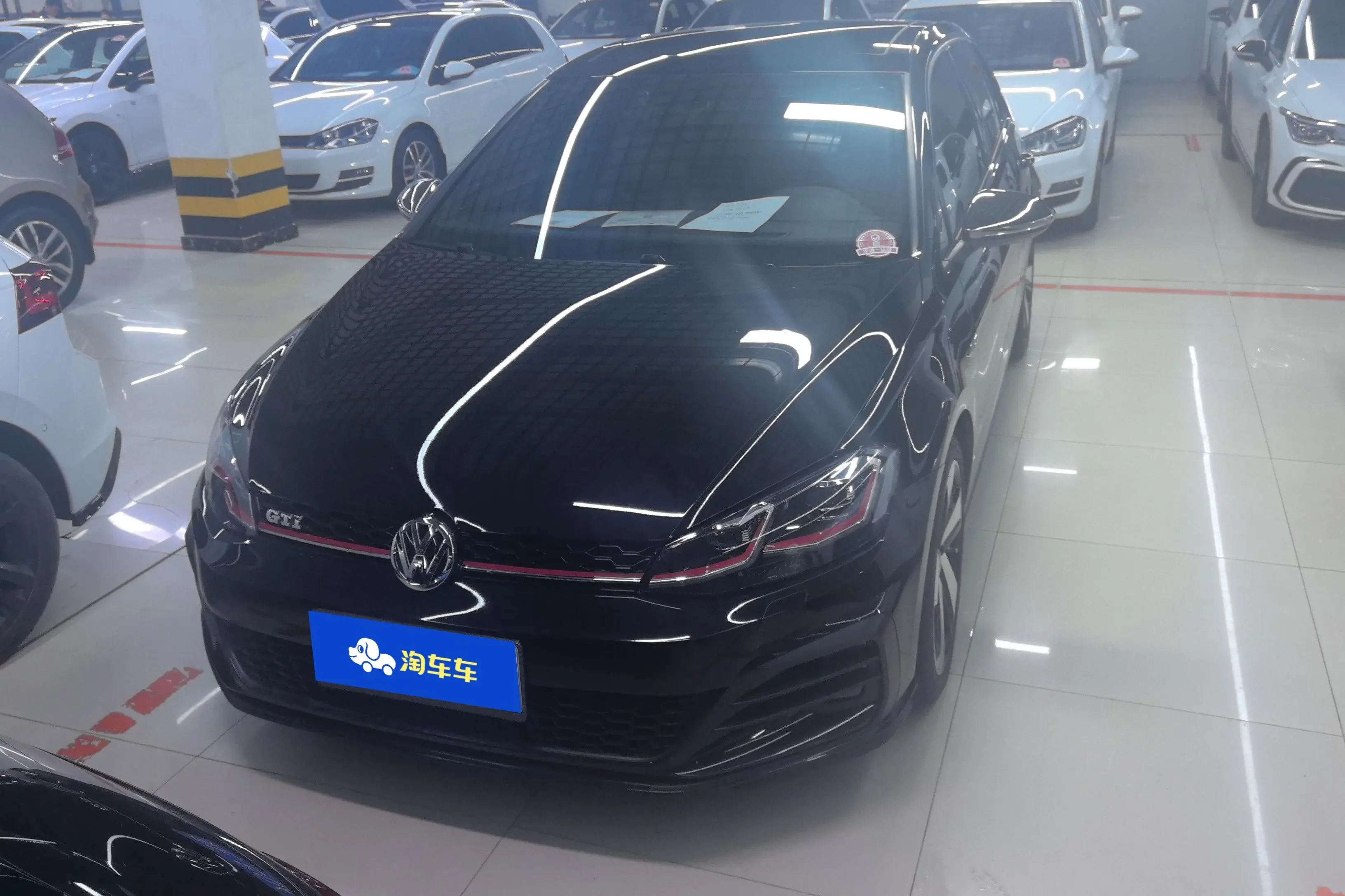 Volkswagen Golf GTI
