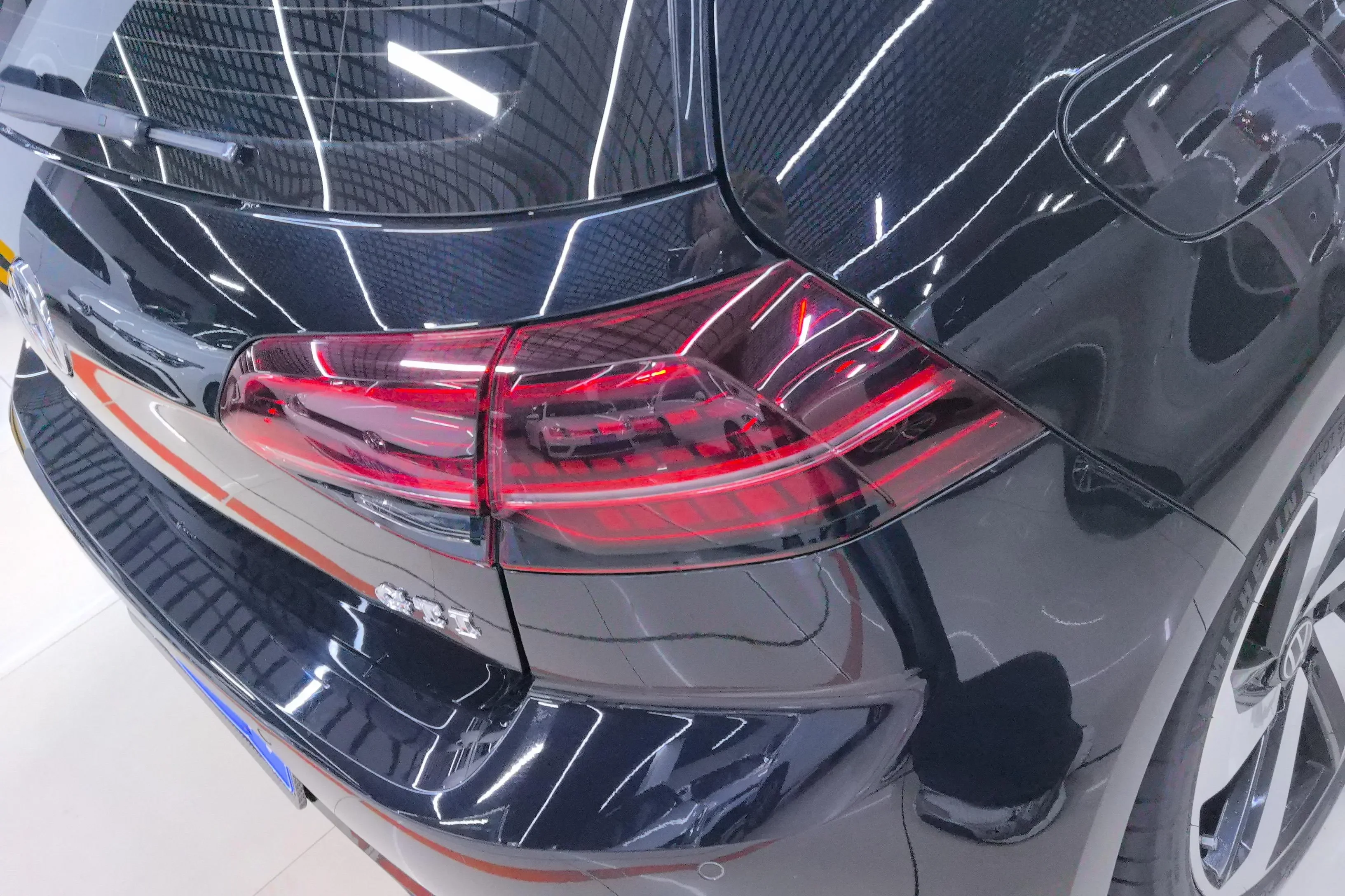 Volkswagen Golf GTI