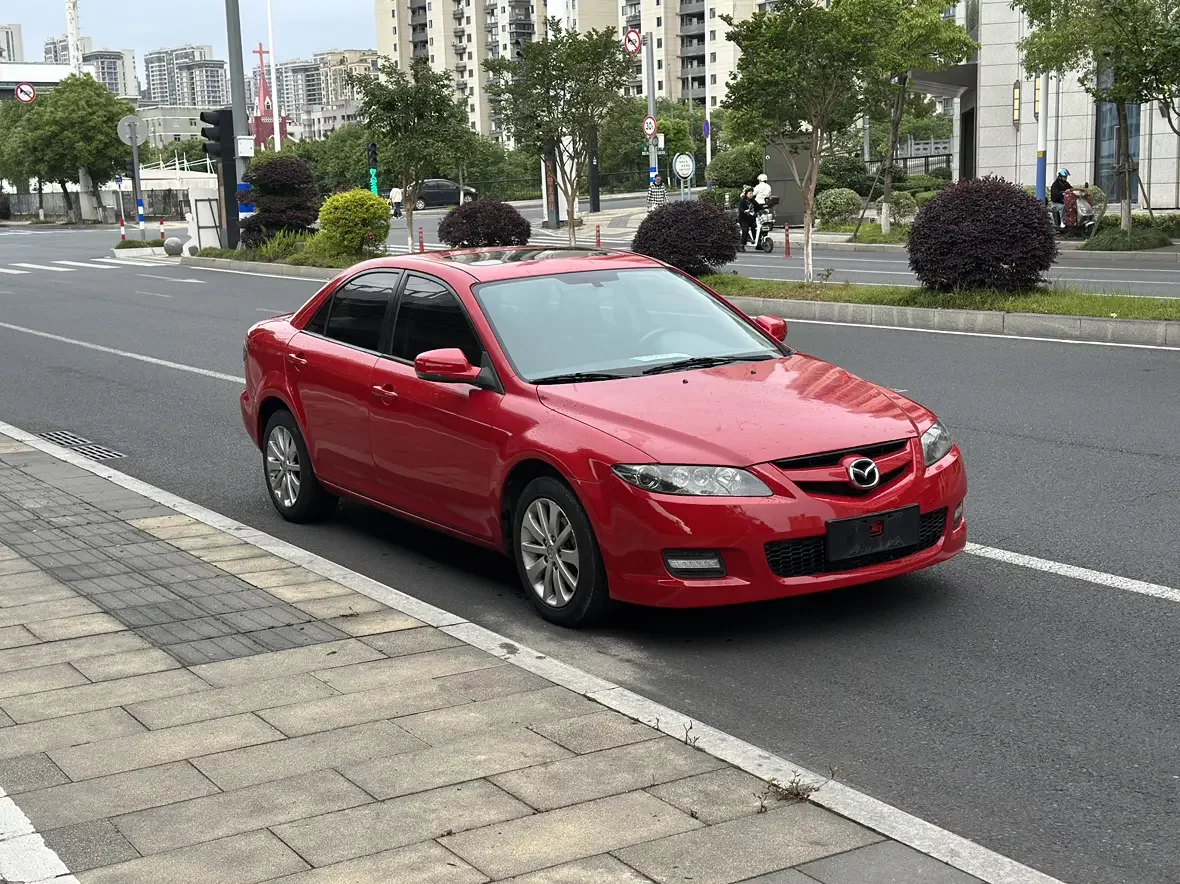 Mazda 6