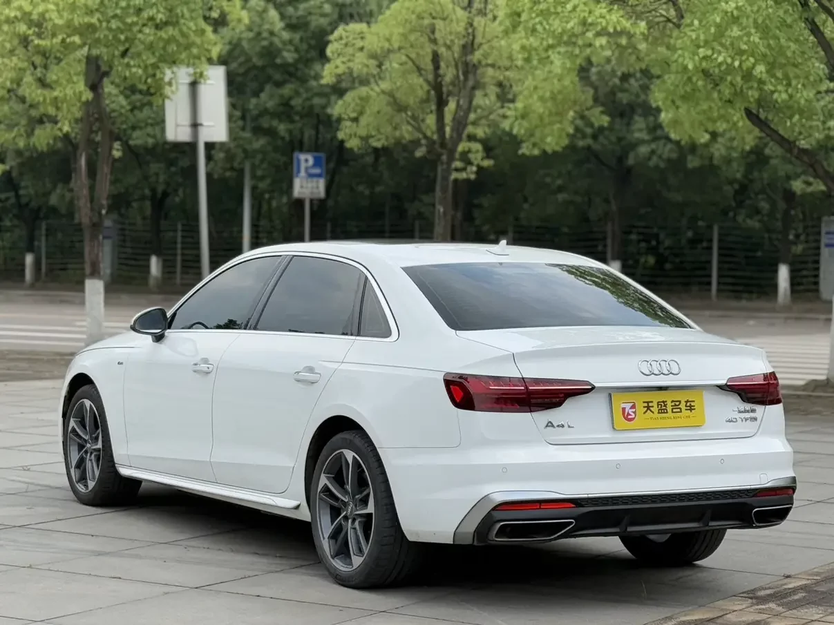 Audi A4L