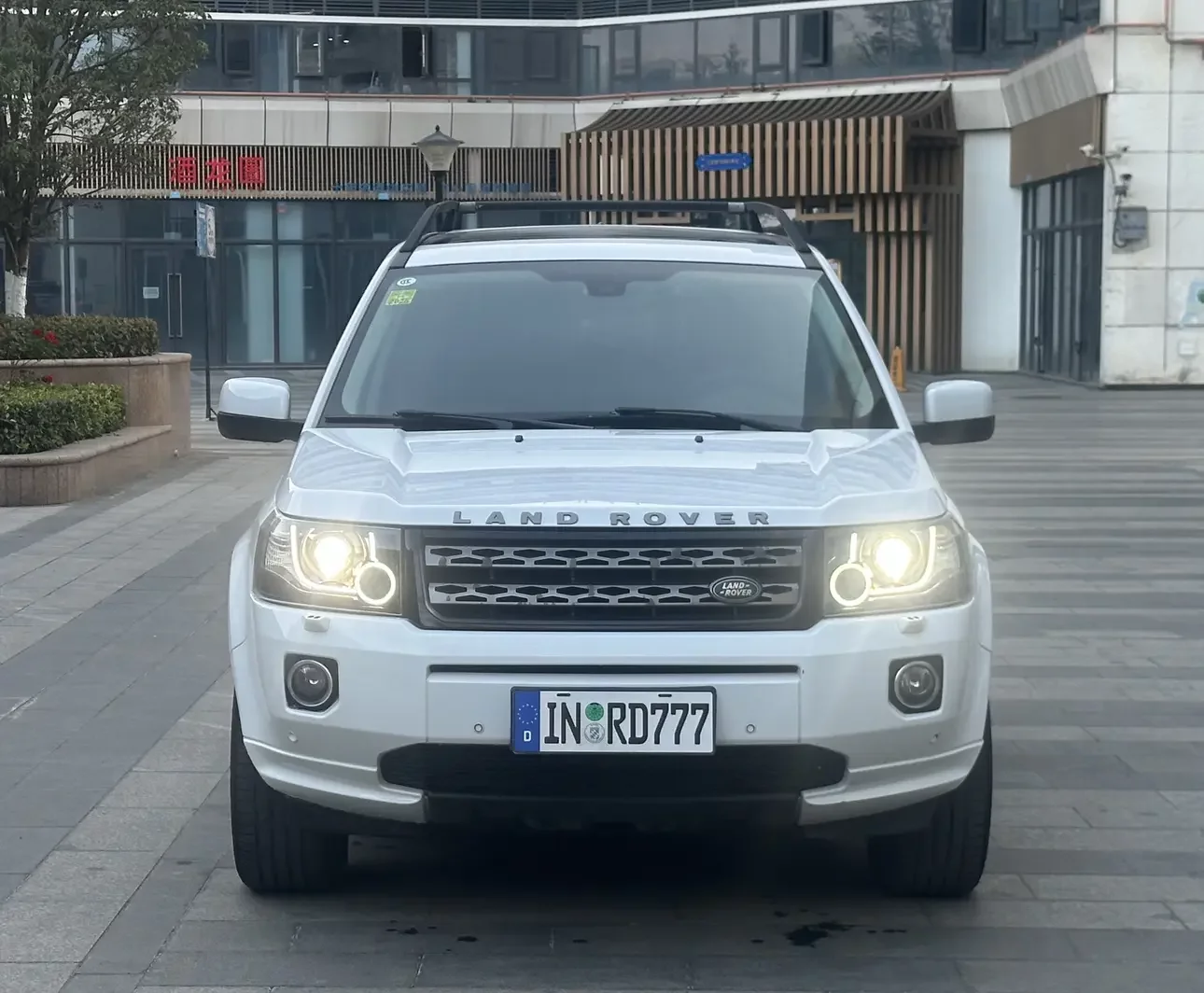 Land Rover Freelander 2