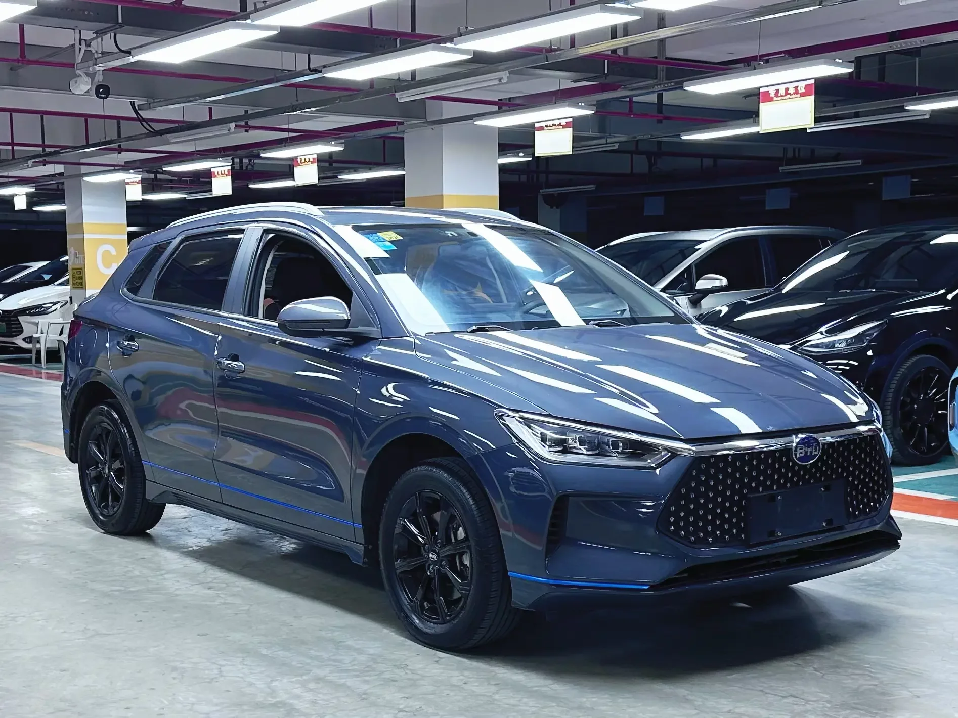 BYD e2