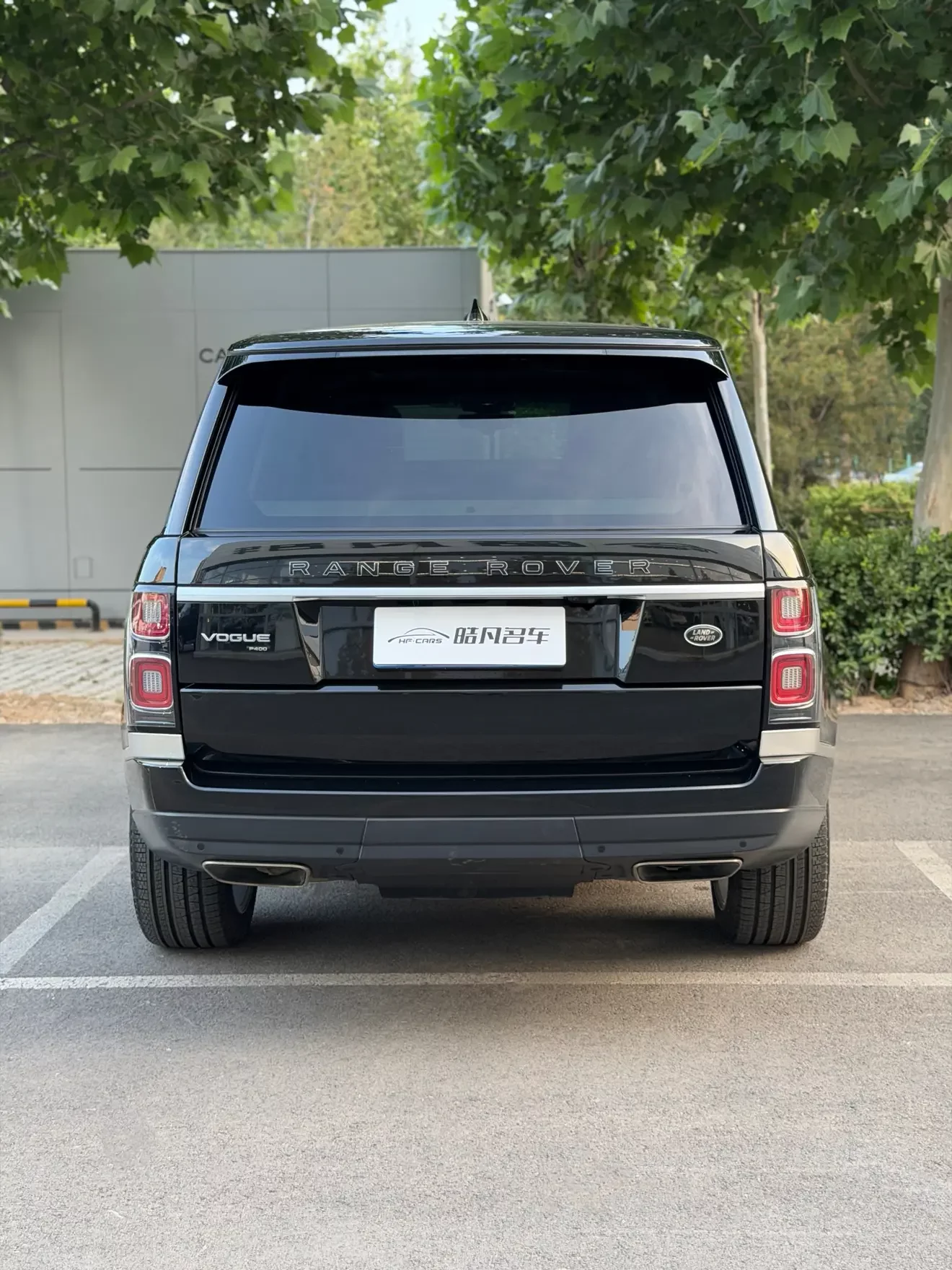 Land Rover range rover