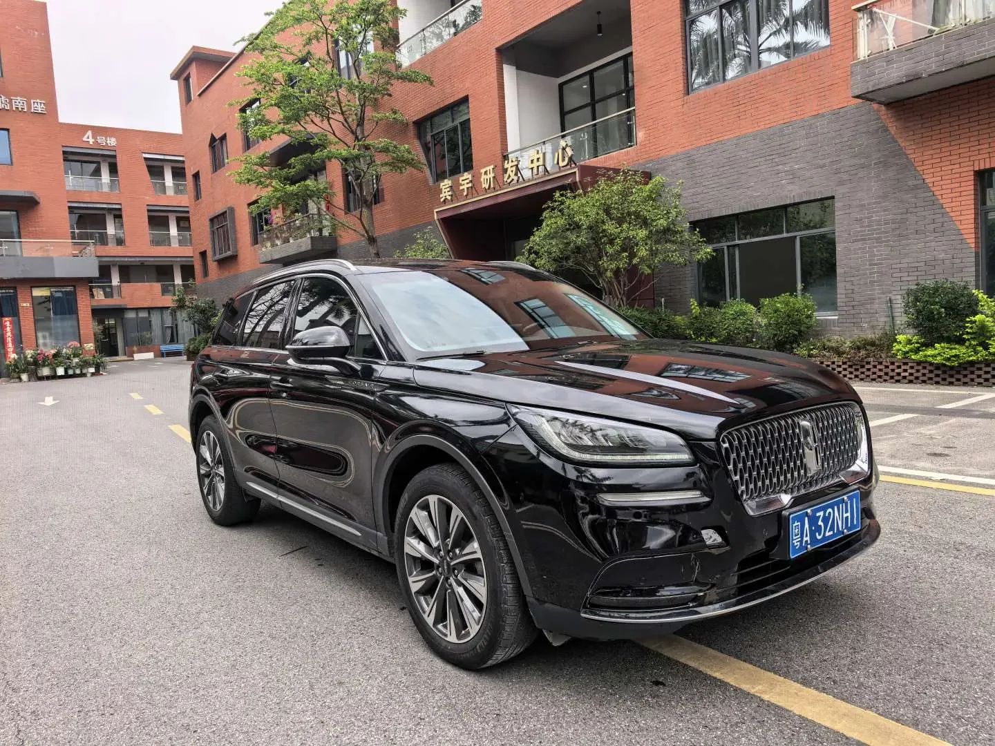 Lincoln adventurer