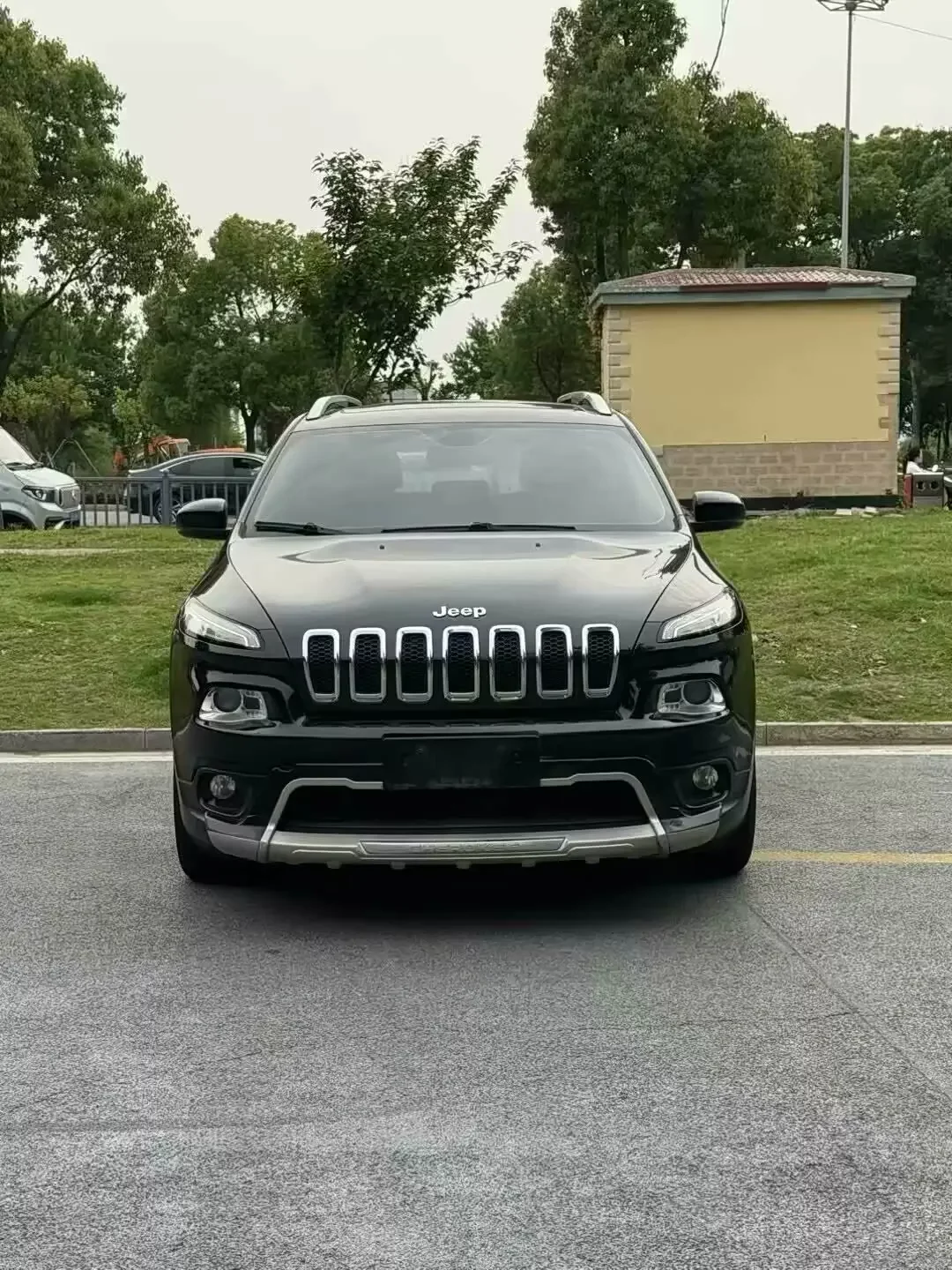 Jeep Cherokee  из Китая