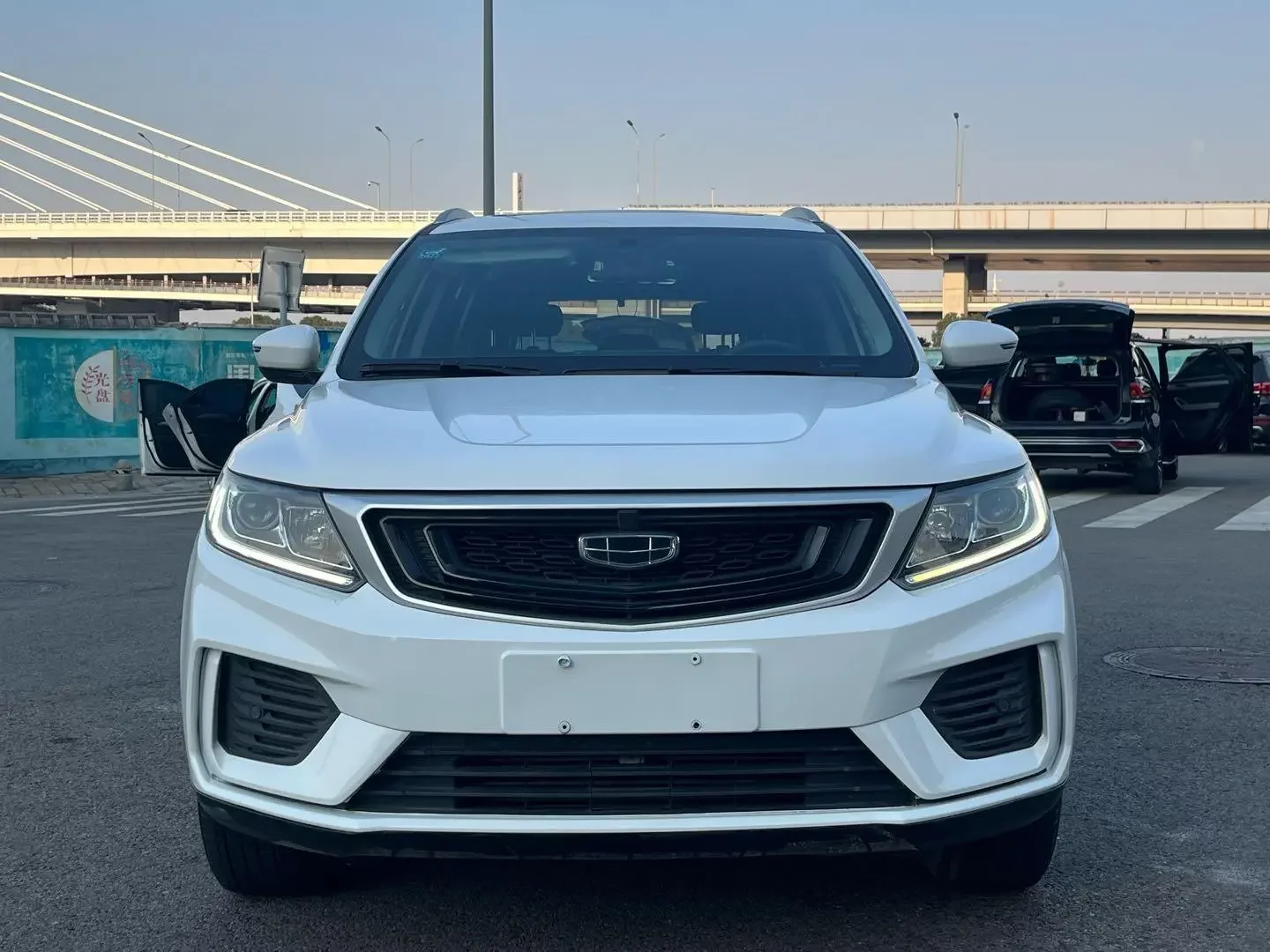 Geely Vision X6