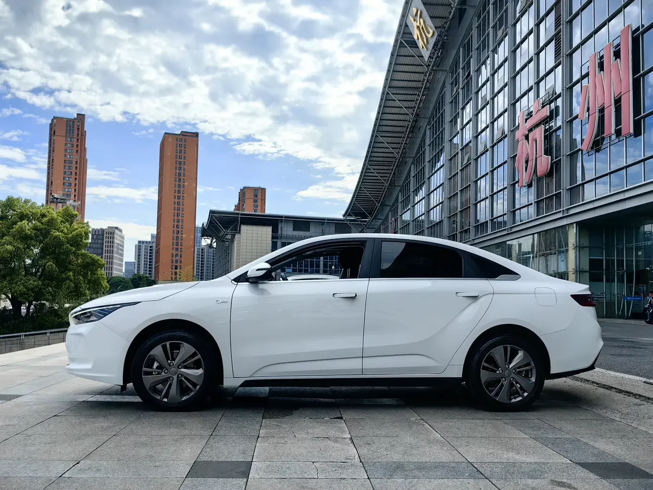 Geely Geometry A