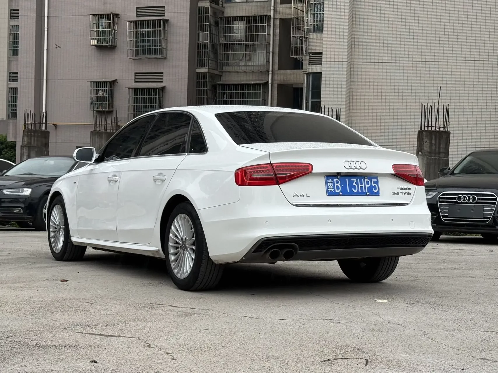 Audi A4L