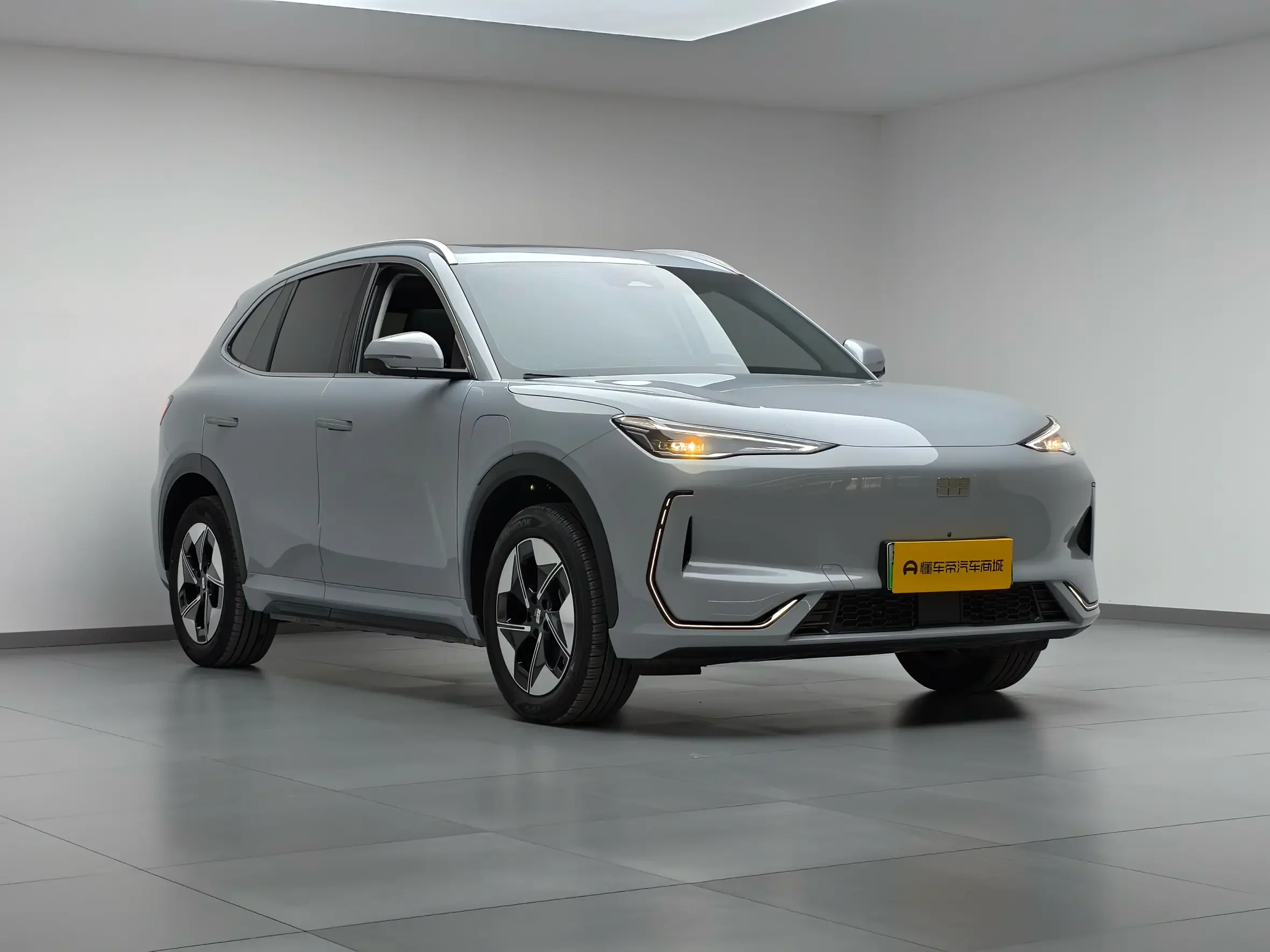 Geely Galaxy E5