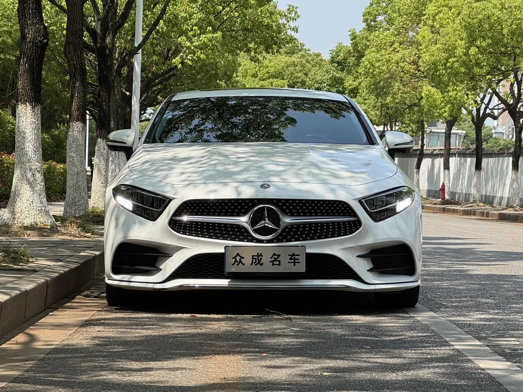 Mercedes-Benz CLS