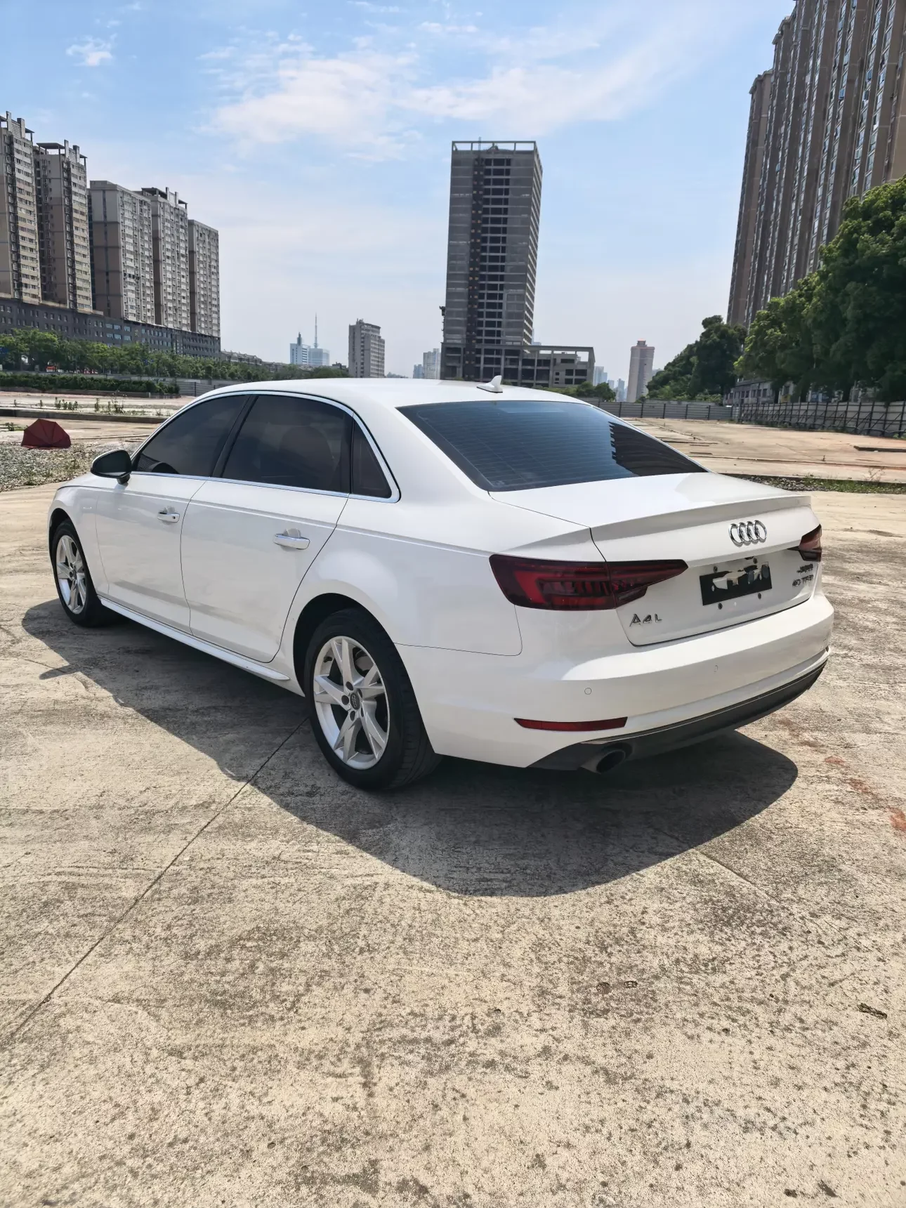 Audi A4L