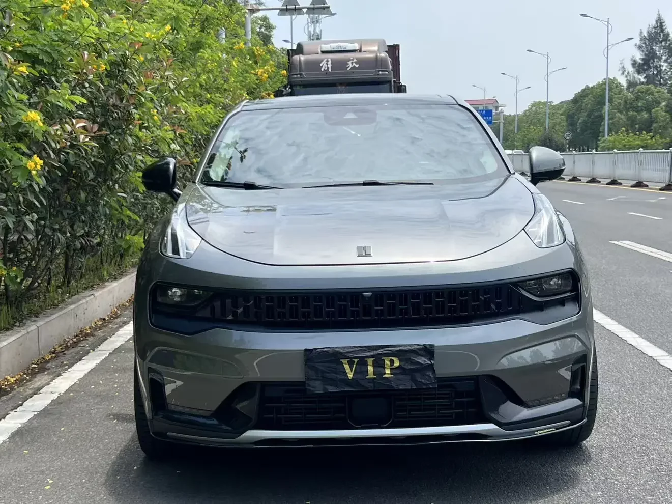 Lynk & Co 05