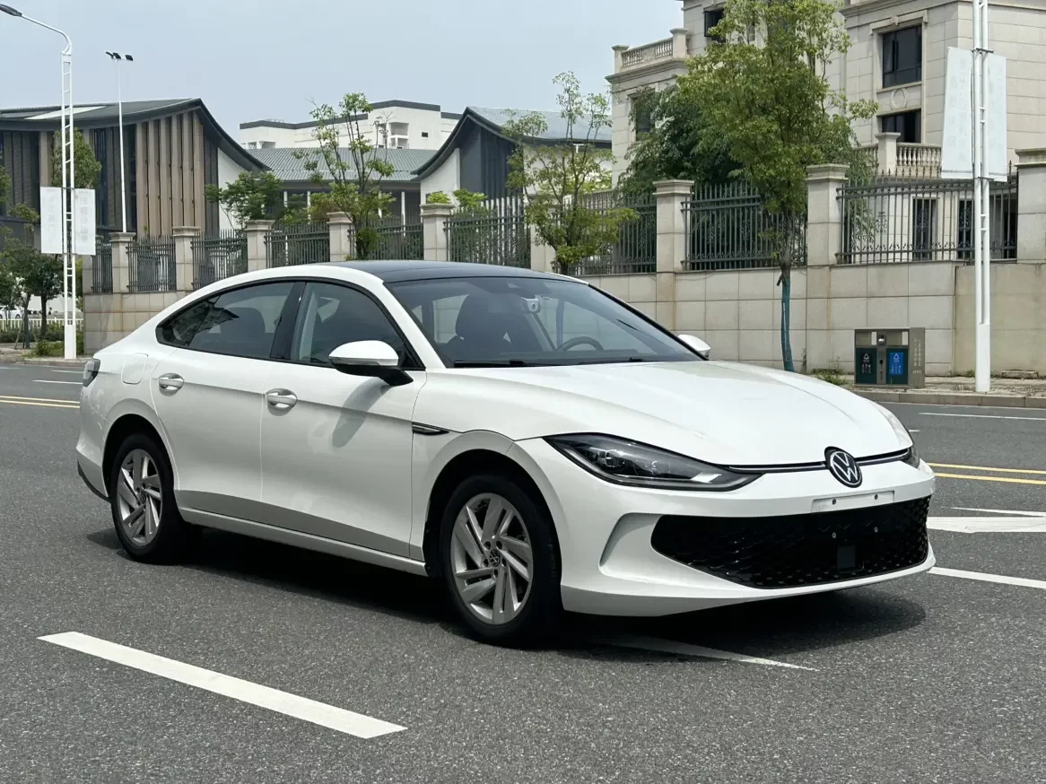 Volkswagen Lamando