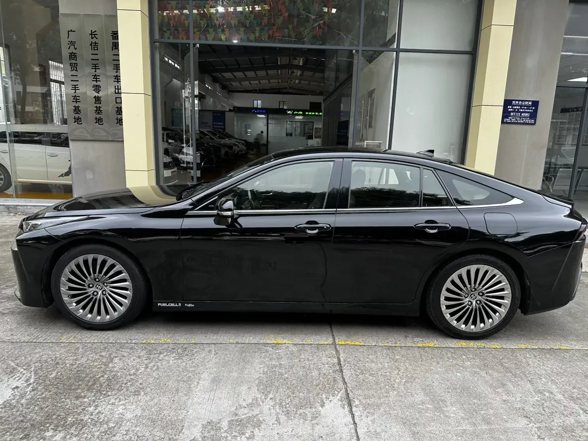 Toyota Mirai