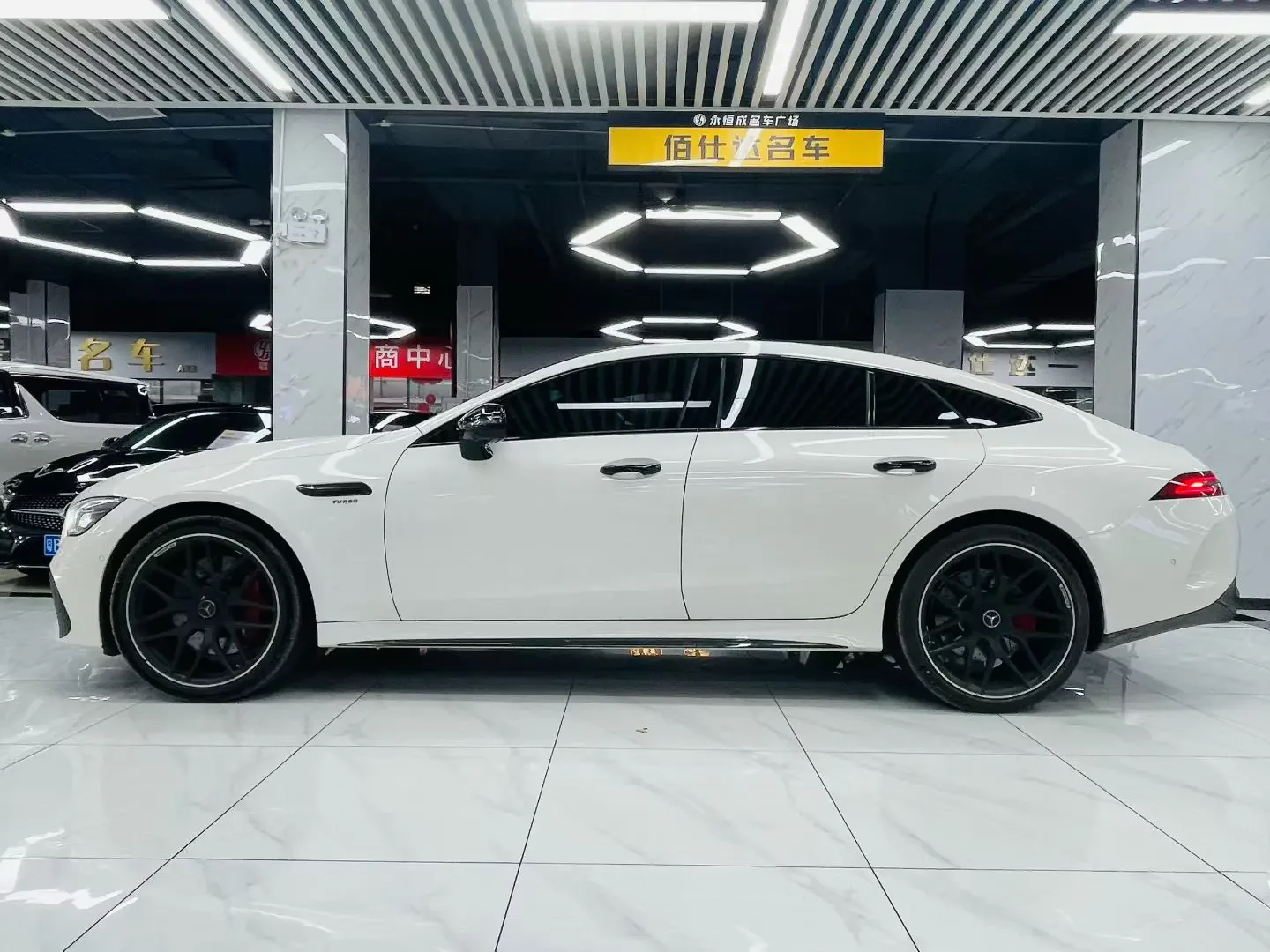 Mercedes-Benz AMG GT