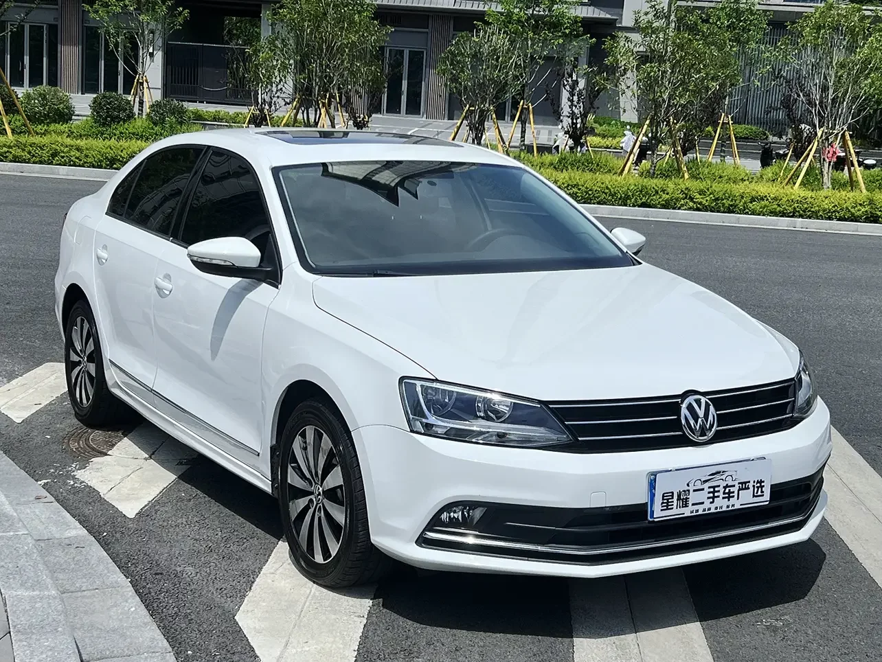 Volkswagen Sagitar