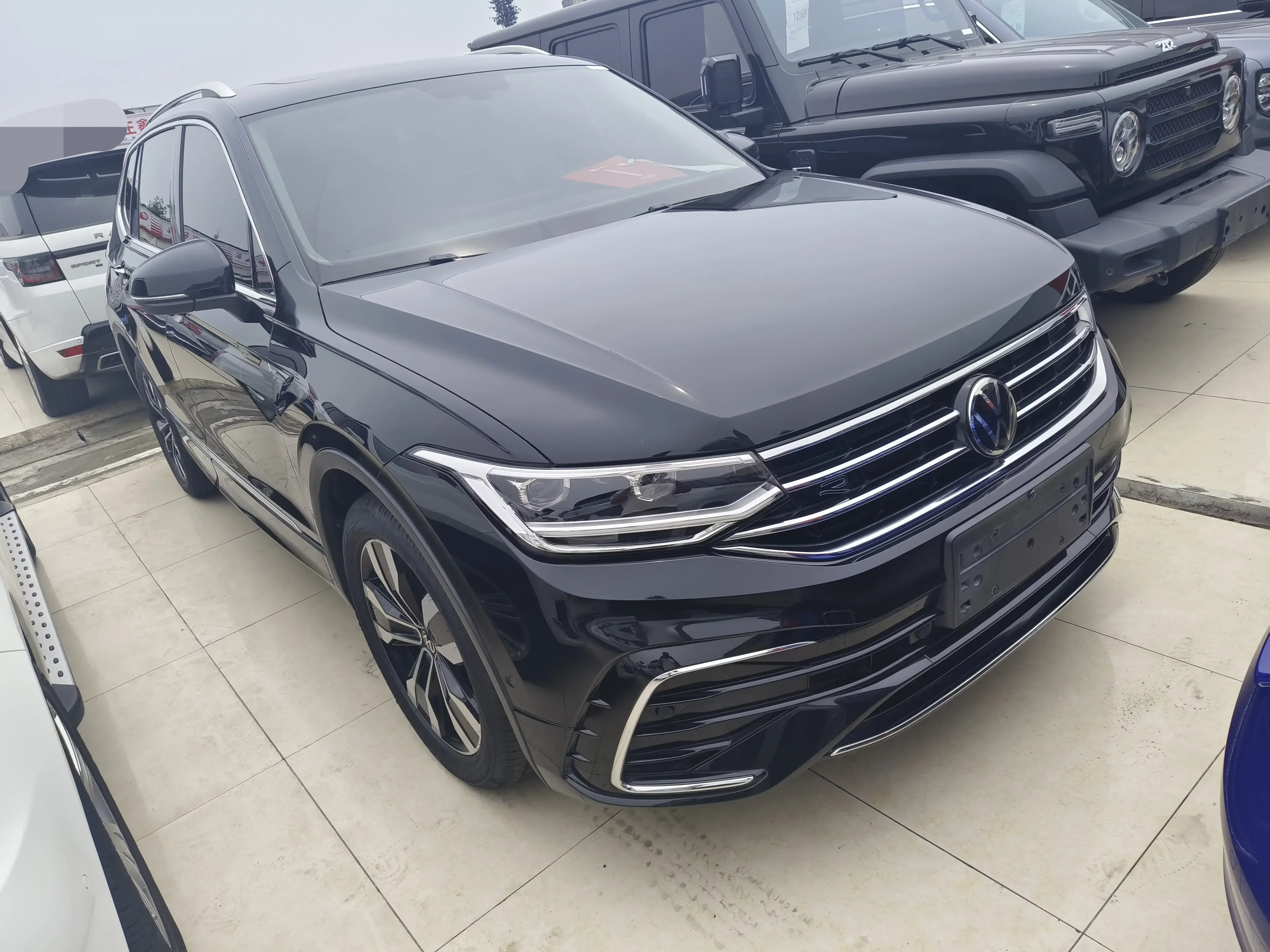 Volkswagen Tiguan L