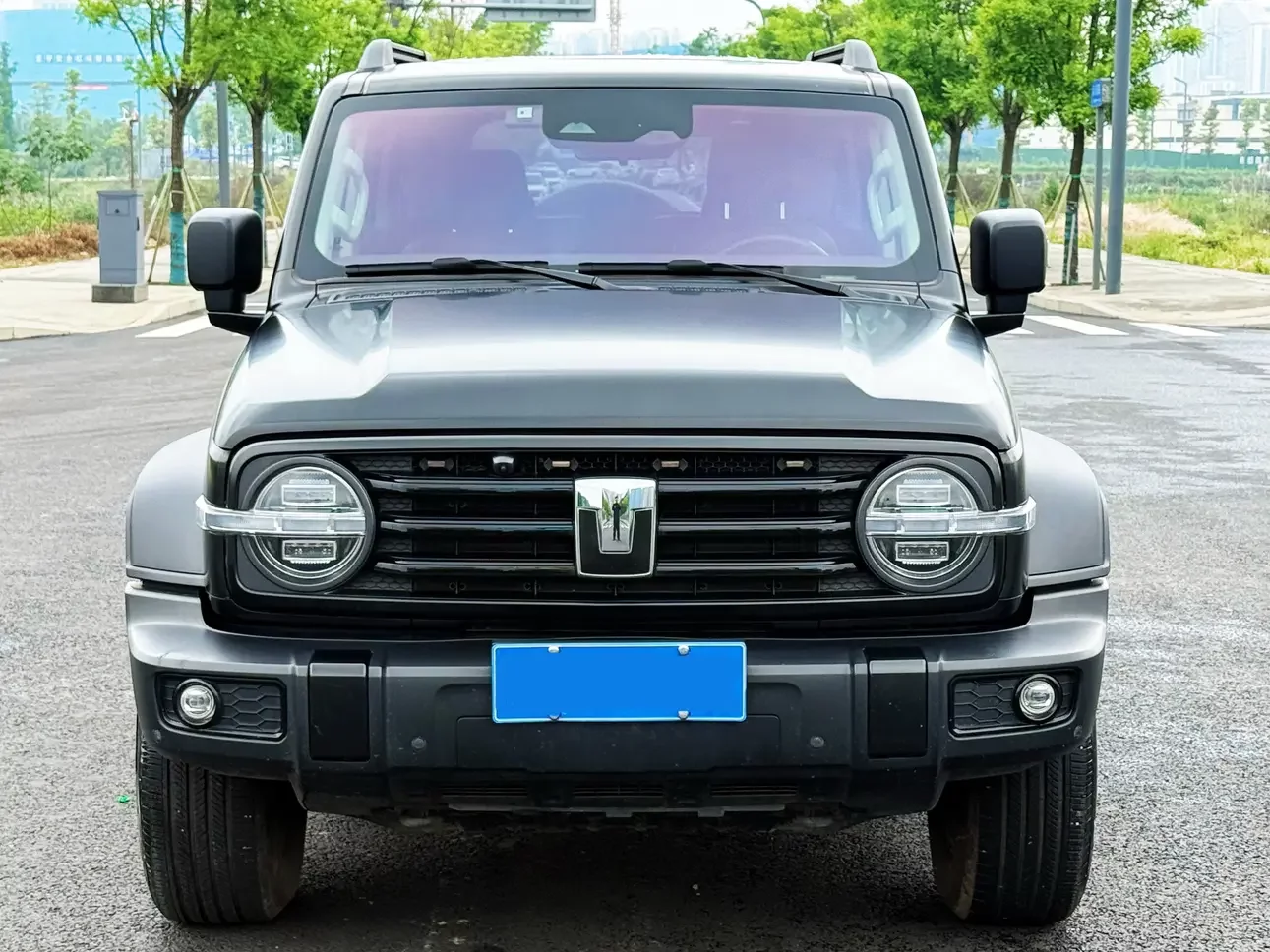 Tank 300