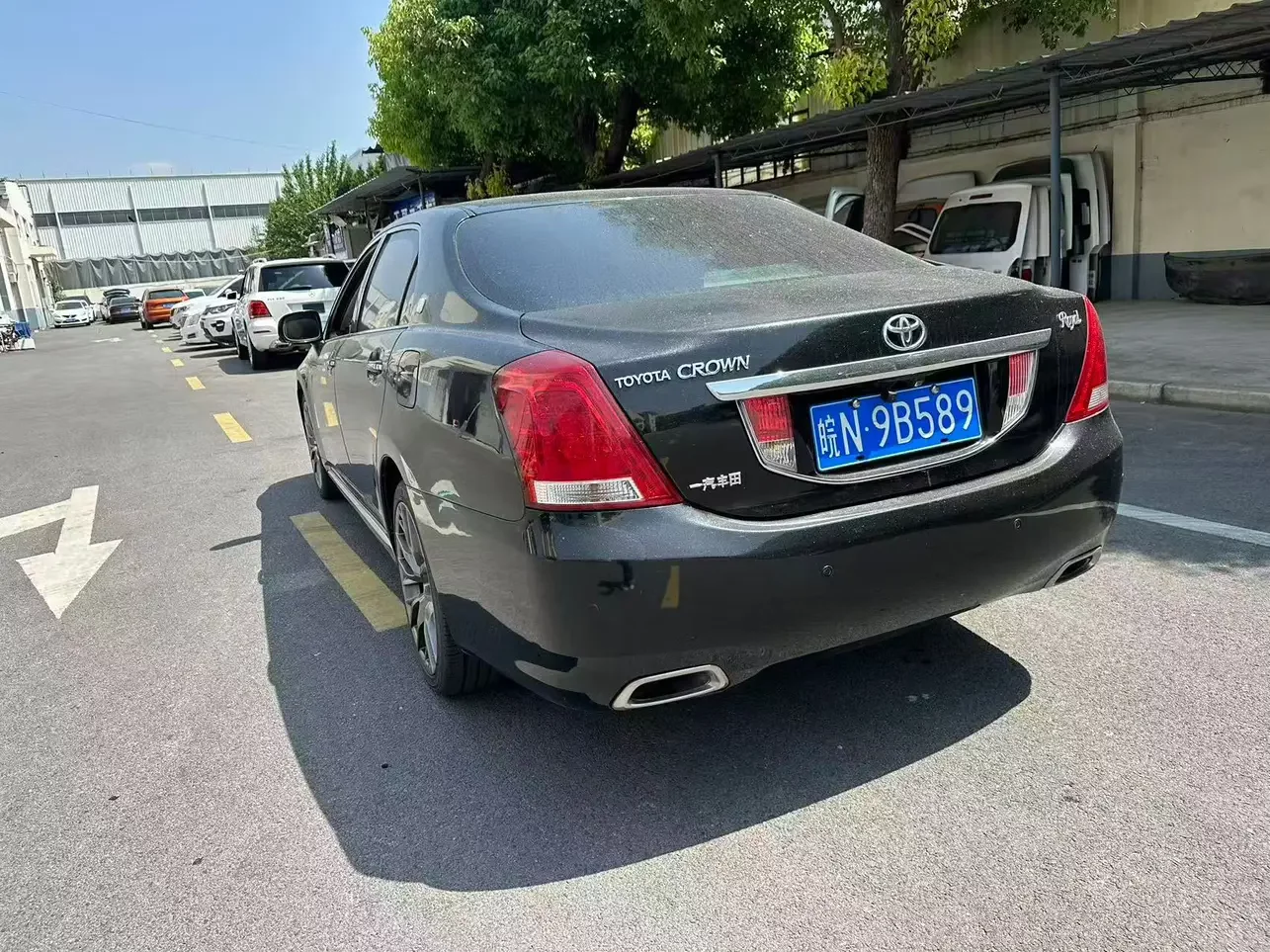 Toyota crown