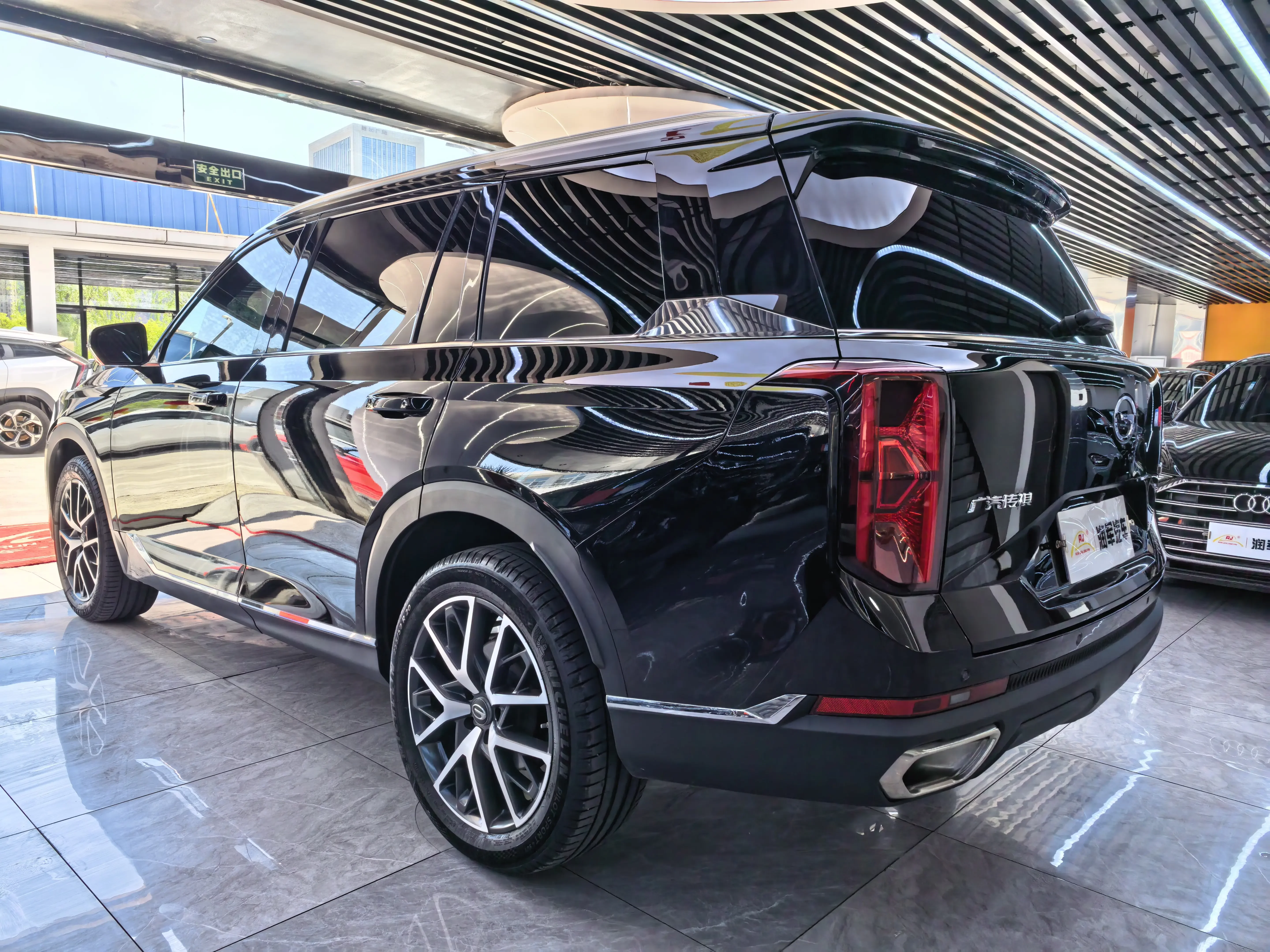 GAC Trumpchi GS8