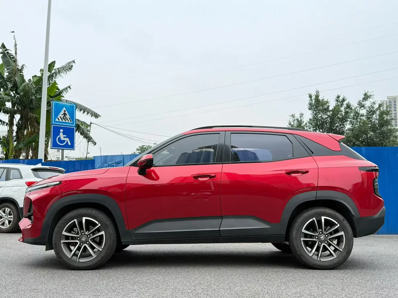 Baojun RS-3
