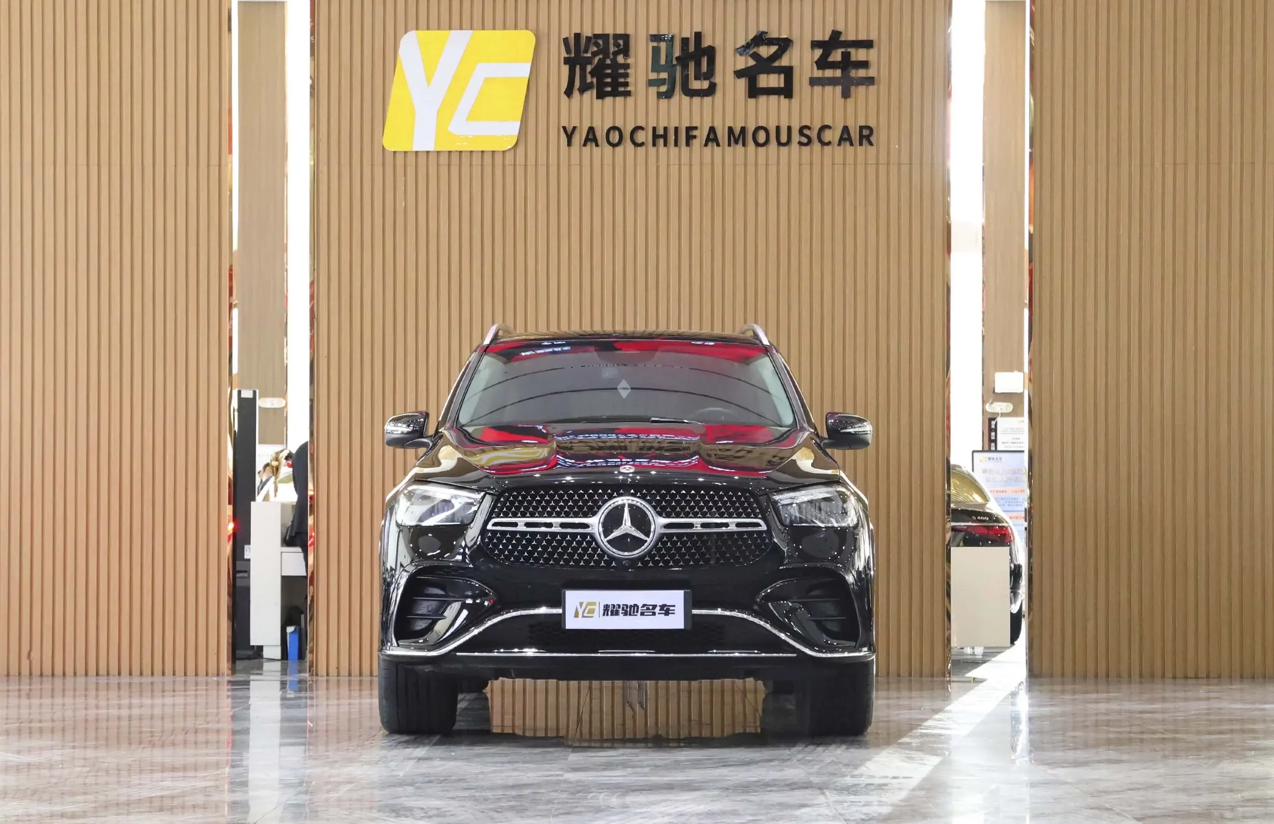 Mercedes-Benz GLE (Imported)