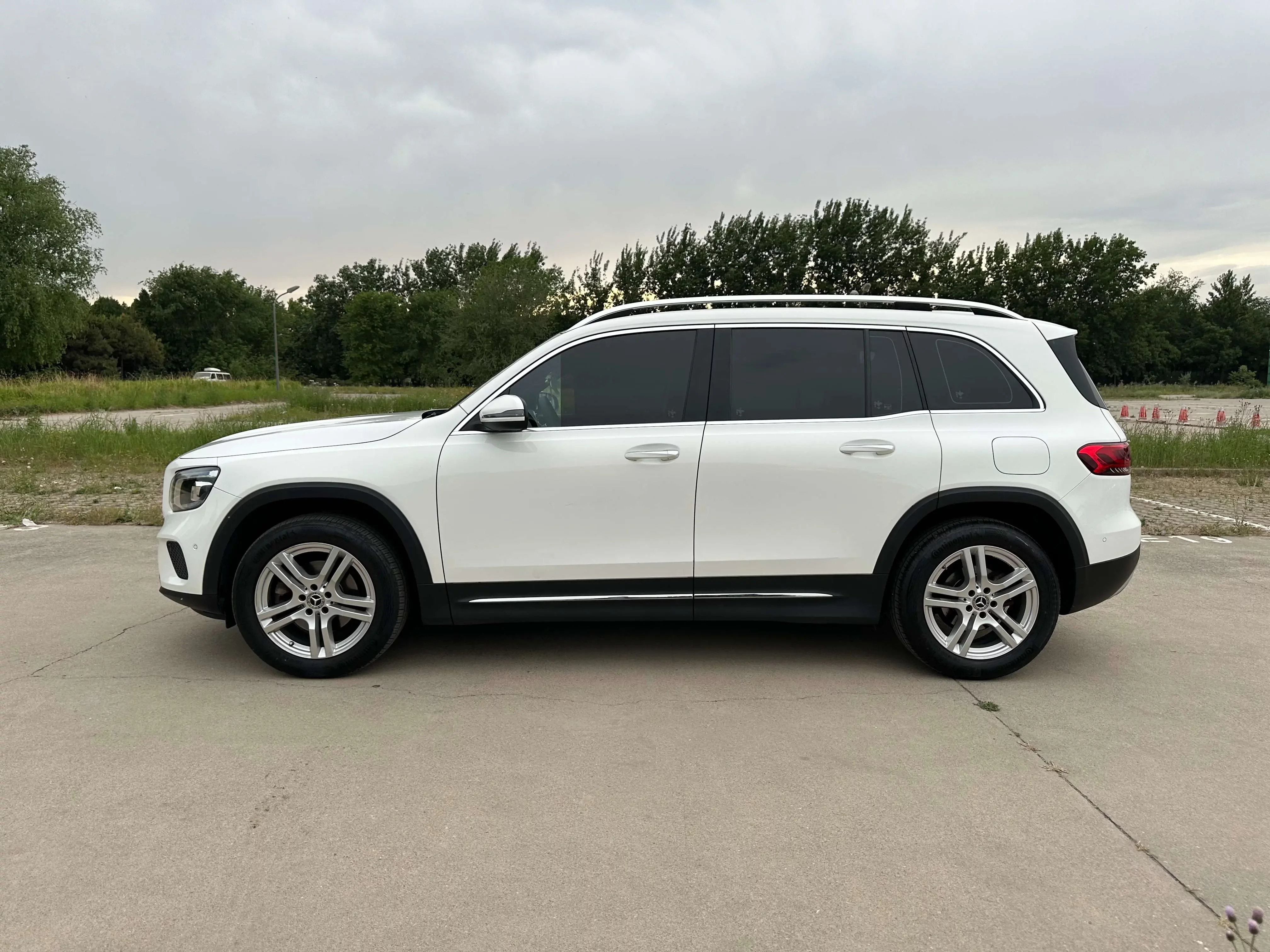 Mercedes-Benz GLB