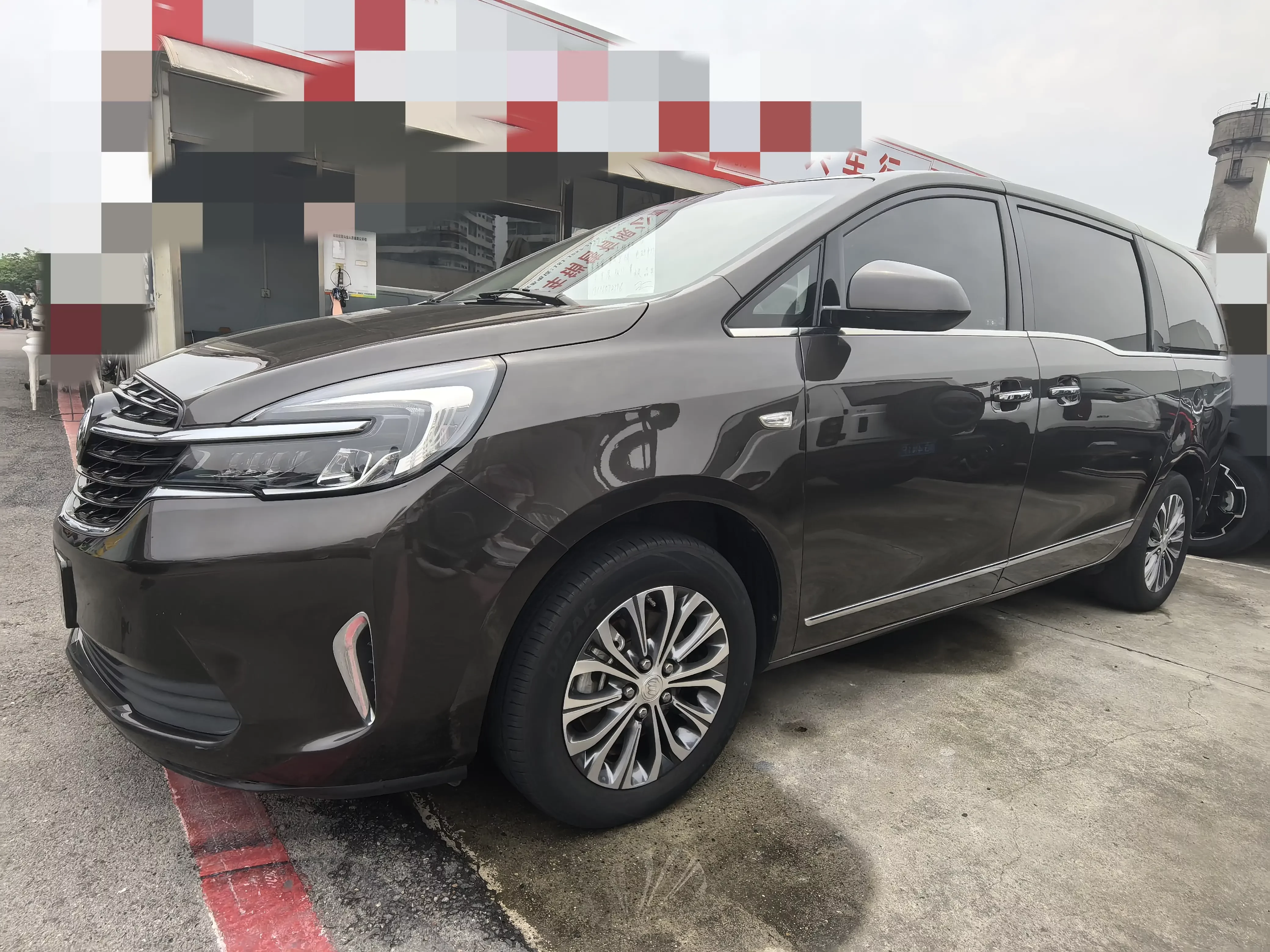 Buick GL8