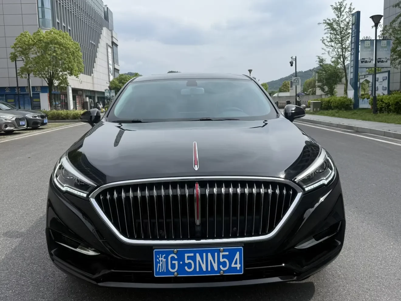 Hongqi H5 classic