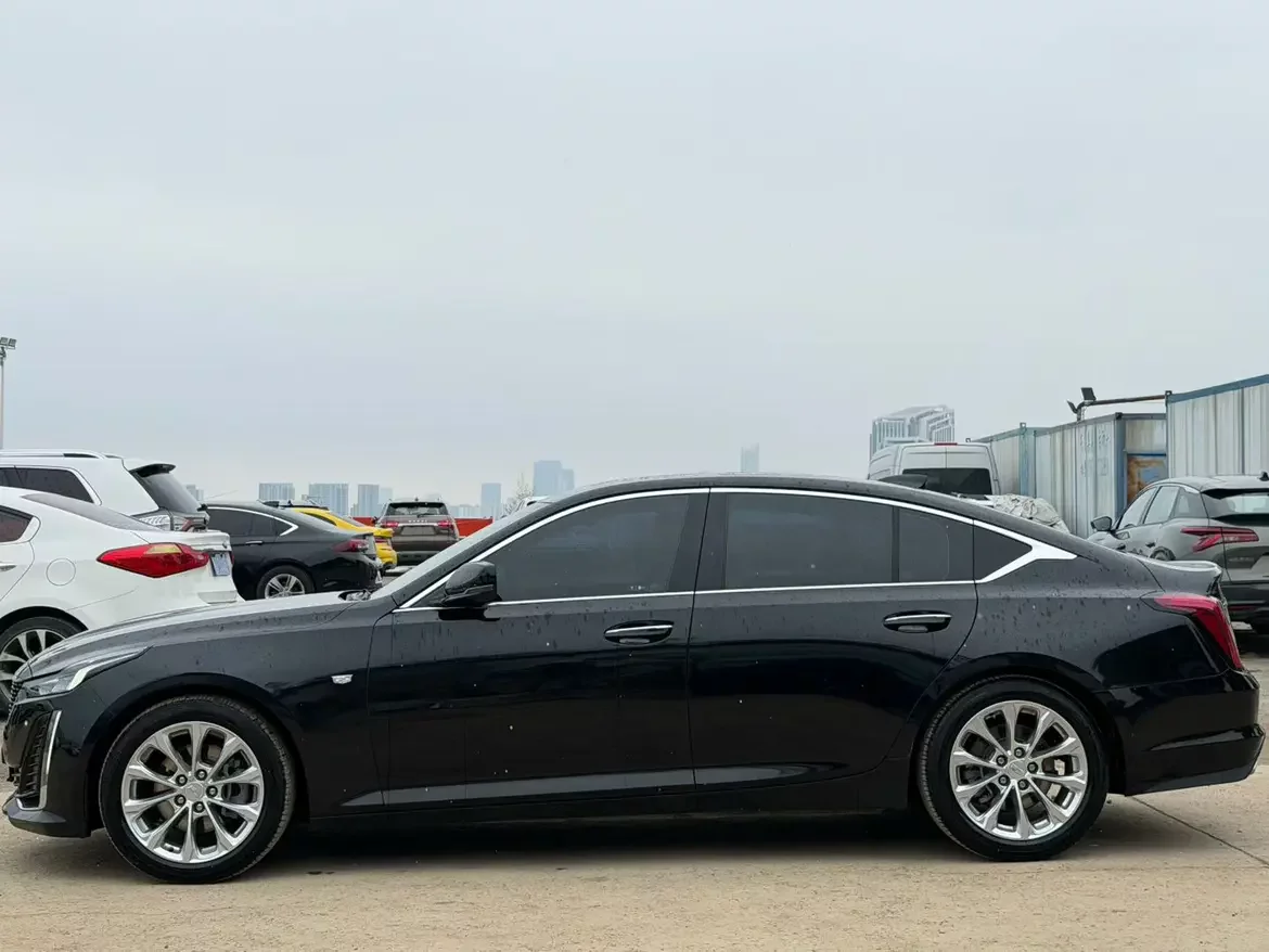 Cadillac CT5