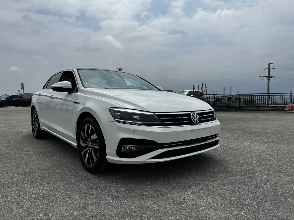 Volkswagen Lamando
