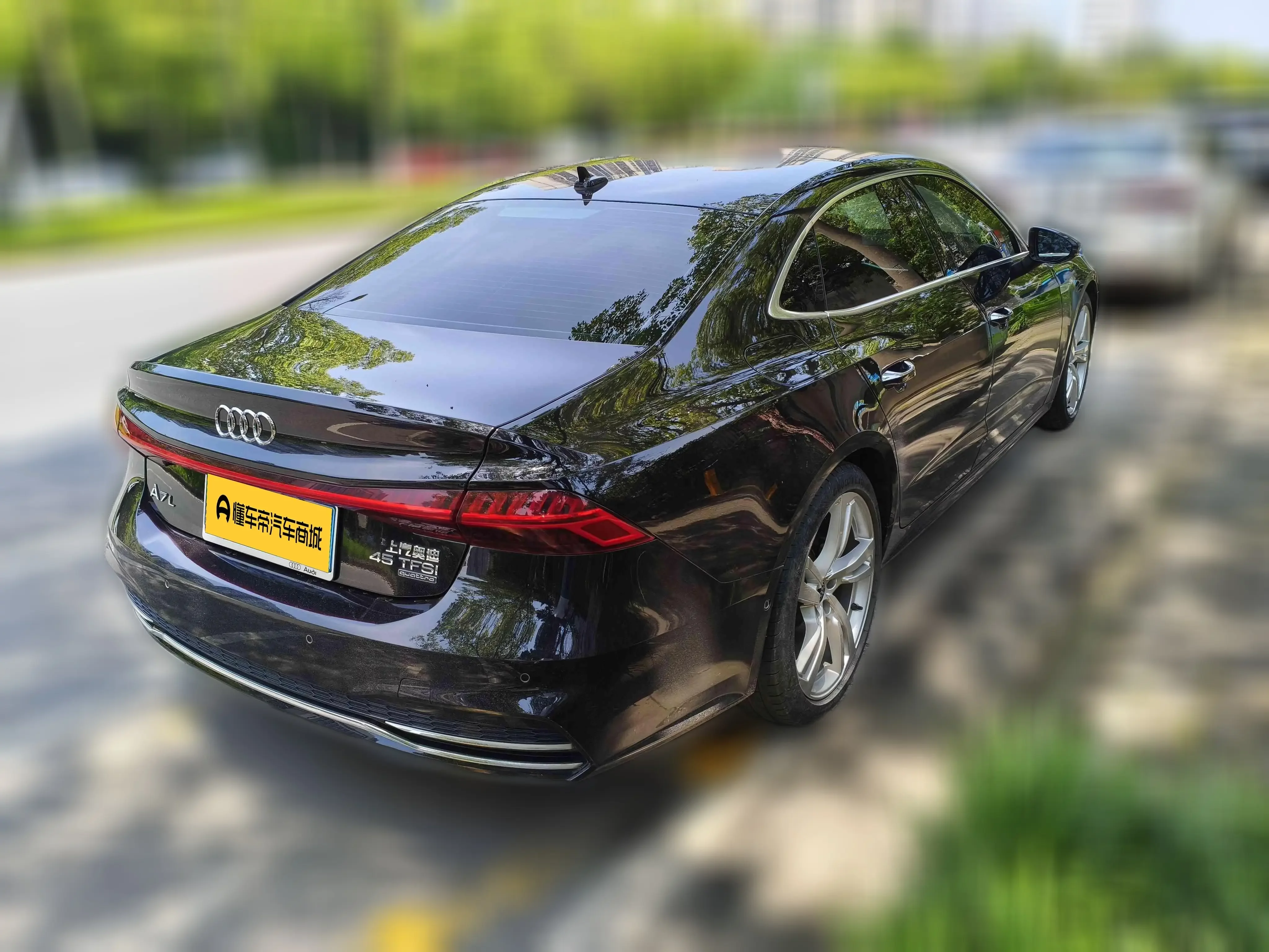 Audi A7L