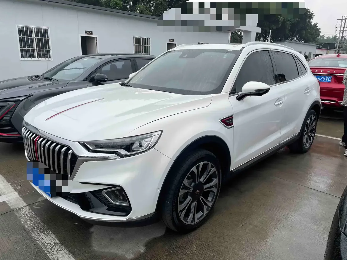 Hongqi HS5