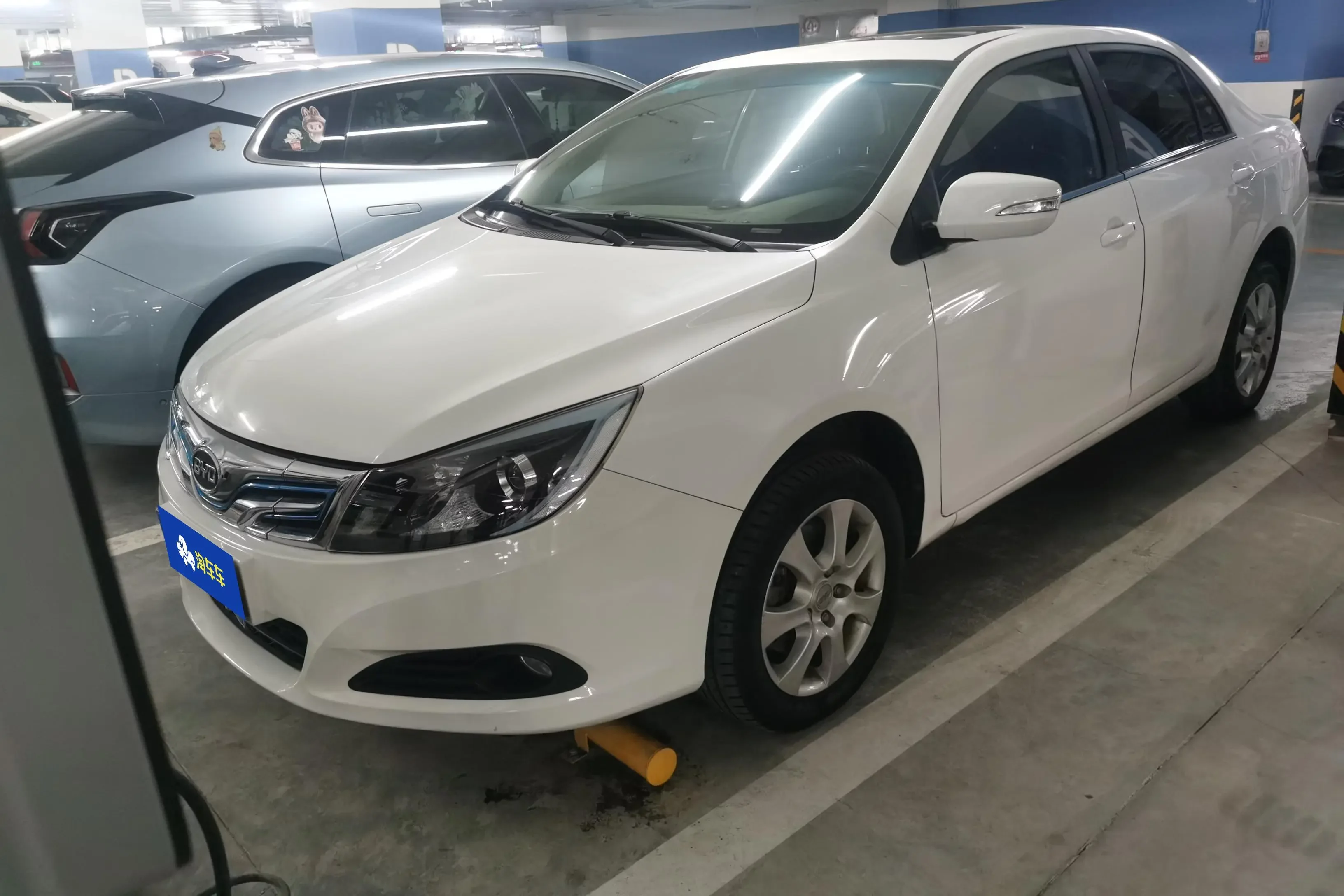BYD e5